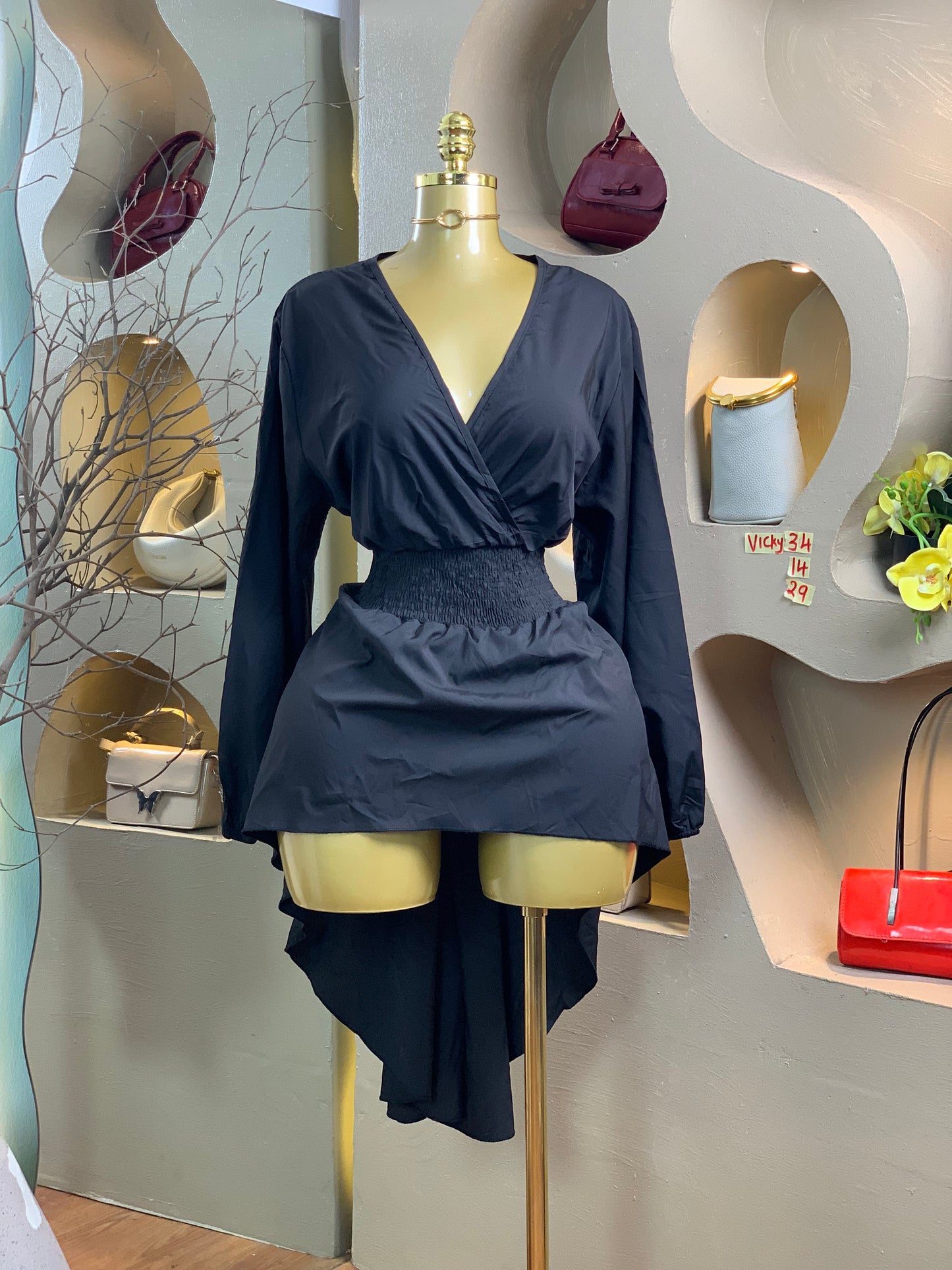 VICKY34 SIZE14 Black DRESS Length29