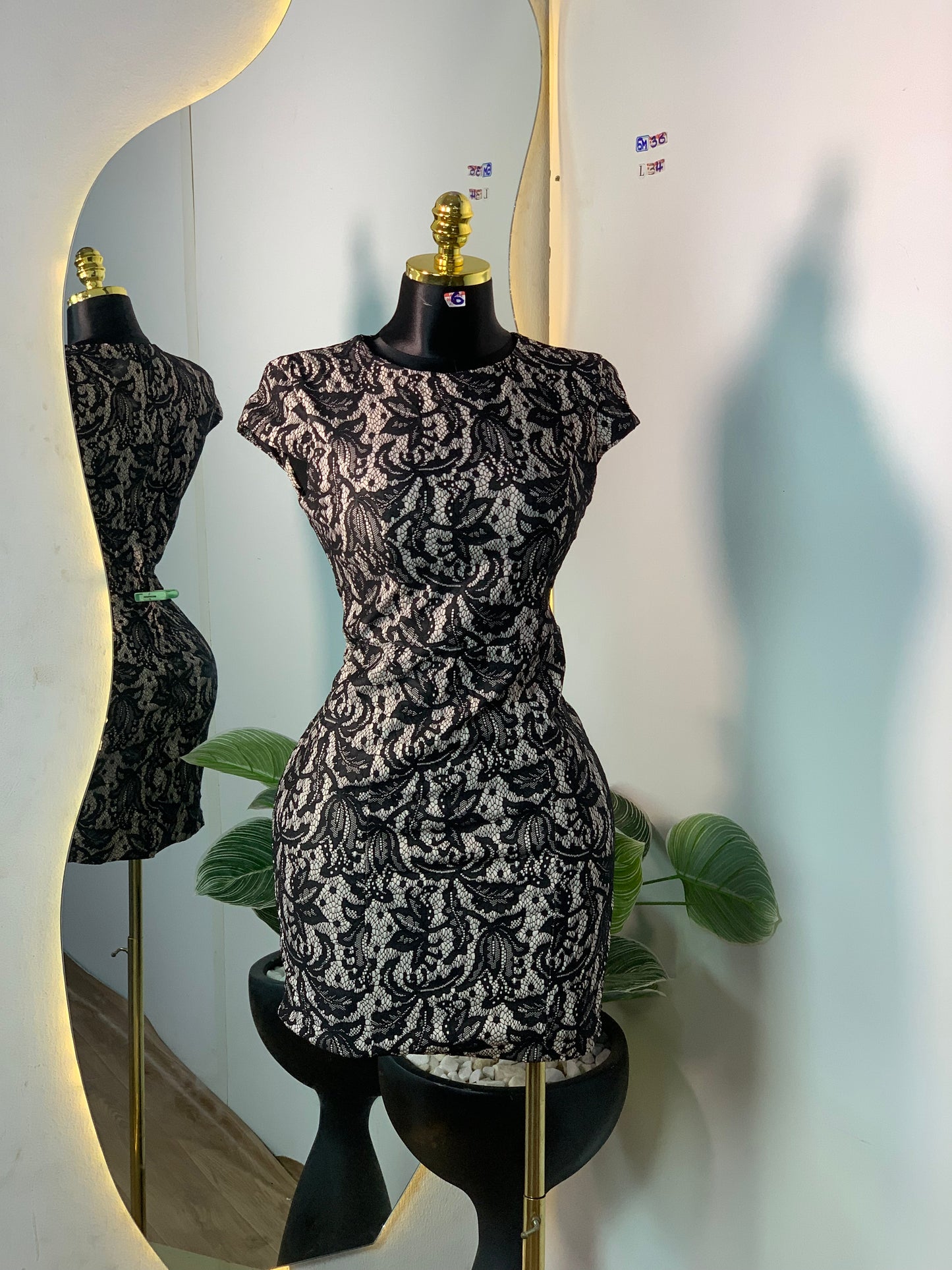 SIZE6 5M36 Length34