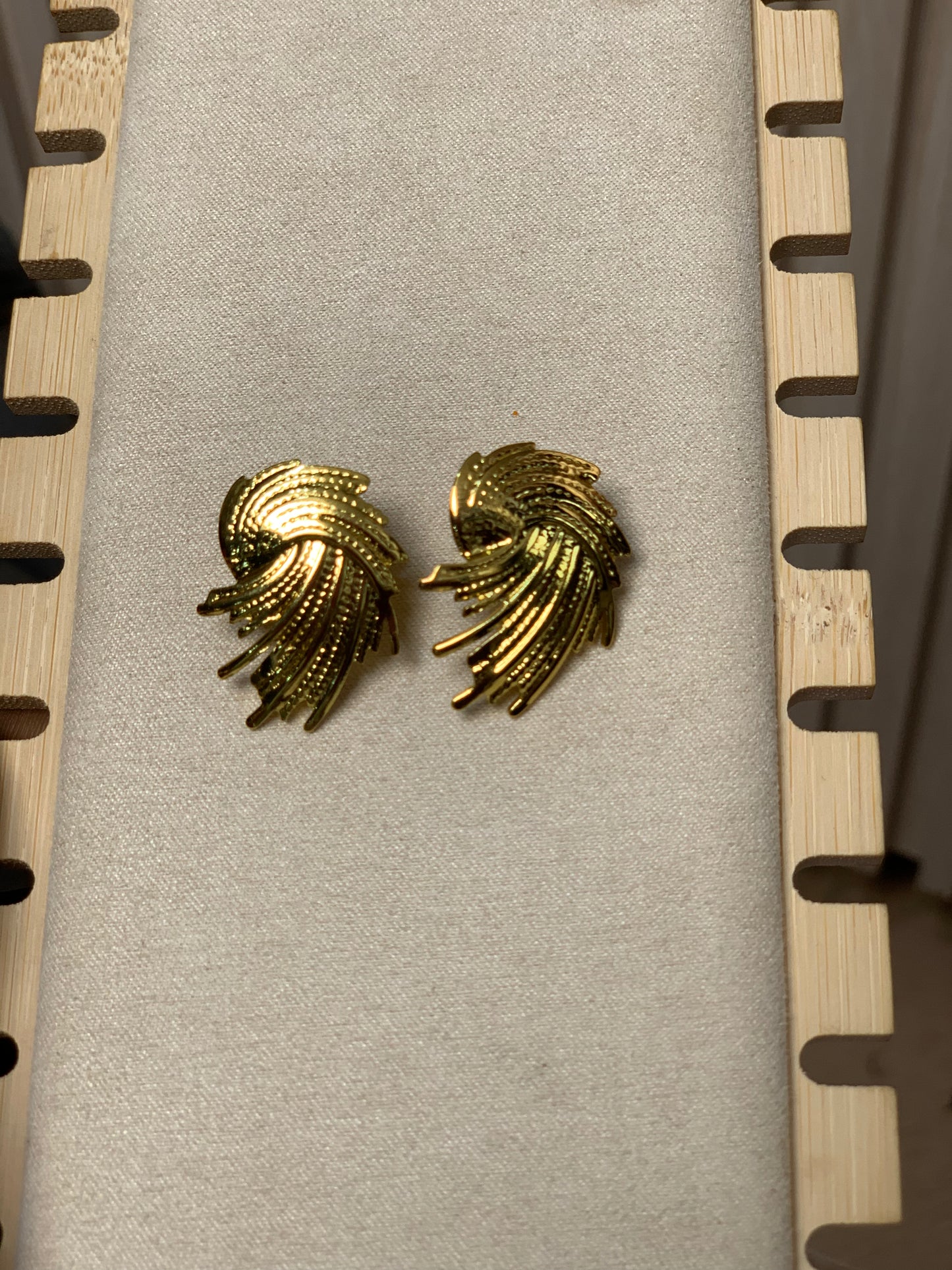 Earring E26