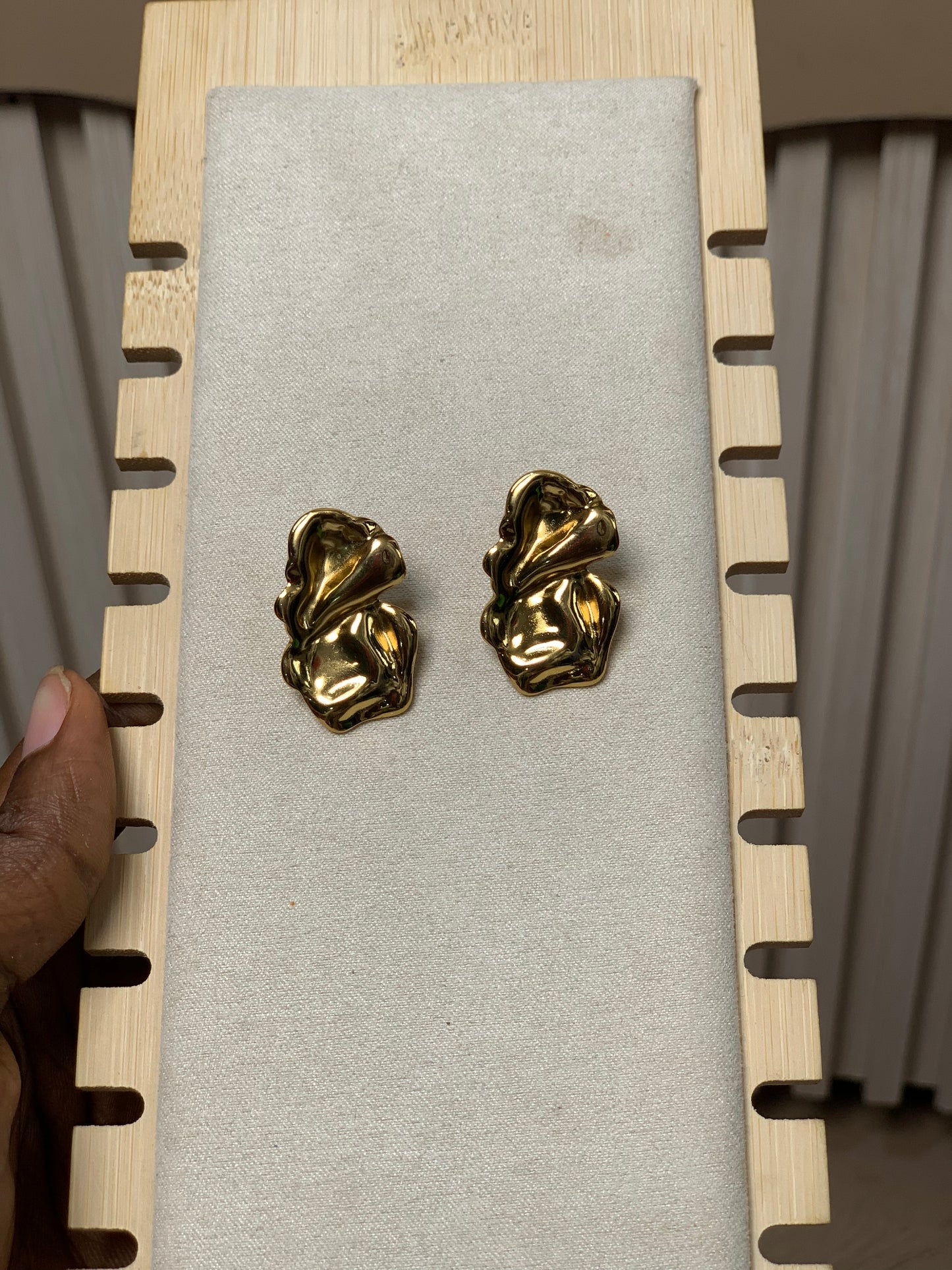 Earring E33