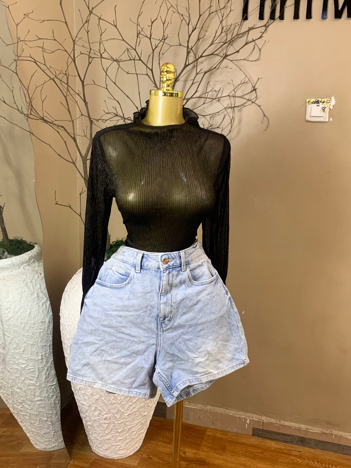 SIZE8 60FEB40(Short only)