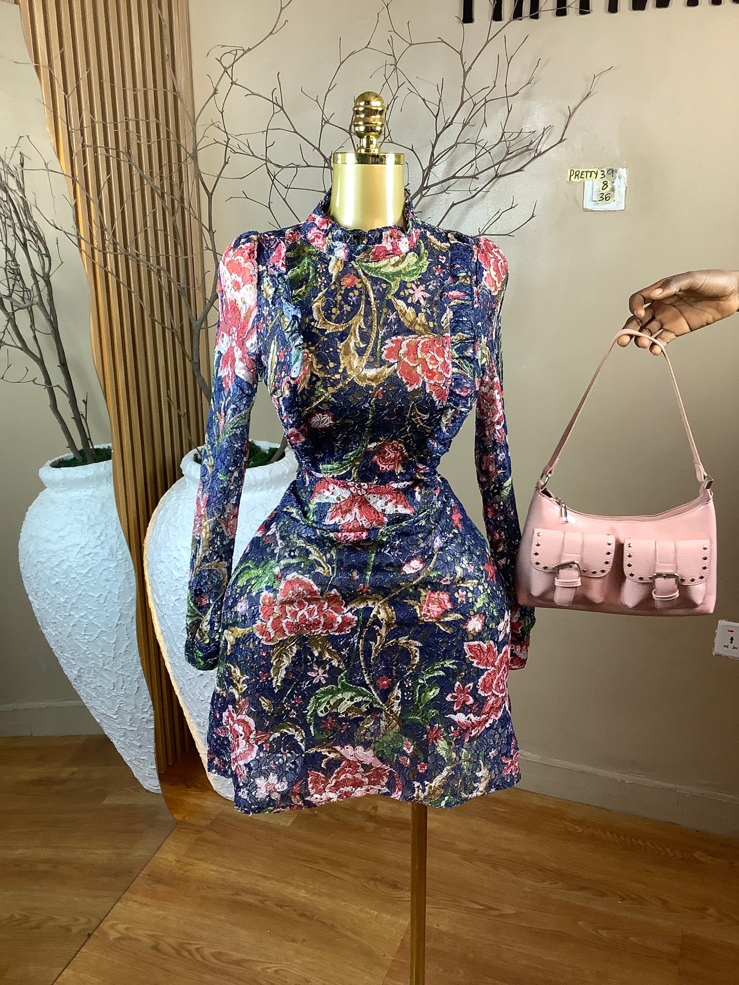 SIZE8 PRETTY39 Length36