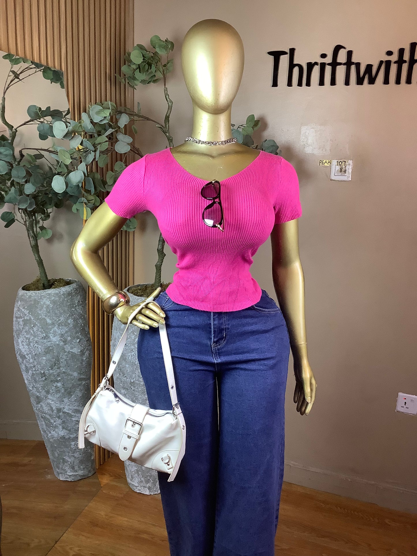 PEAK107 PINK TOP SIZE8