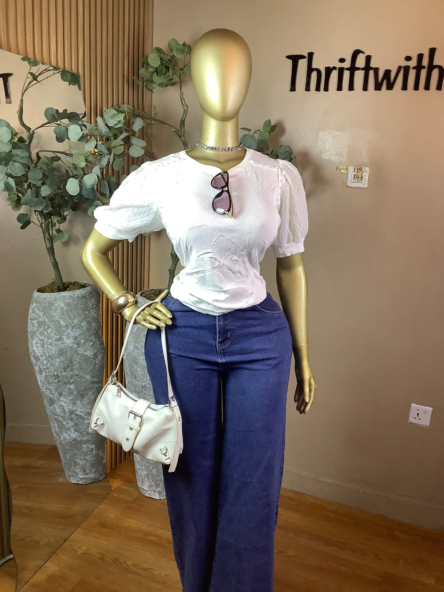 PEAK114 WHITE TOP SIZE14