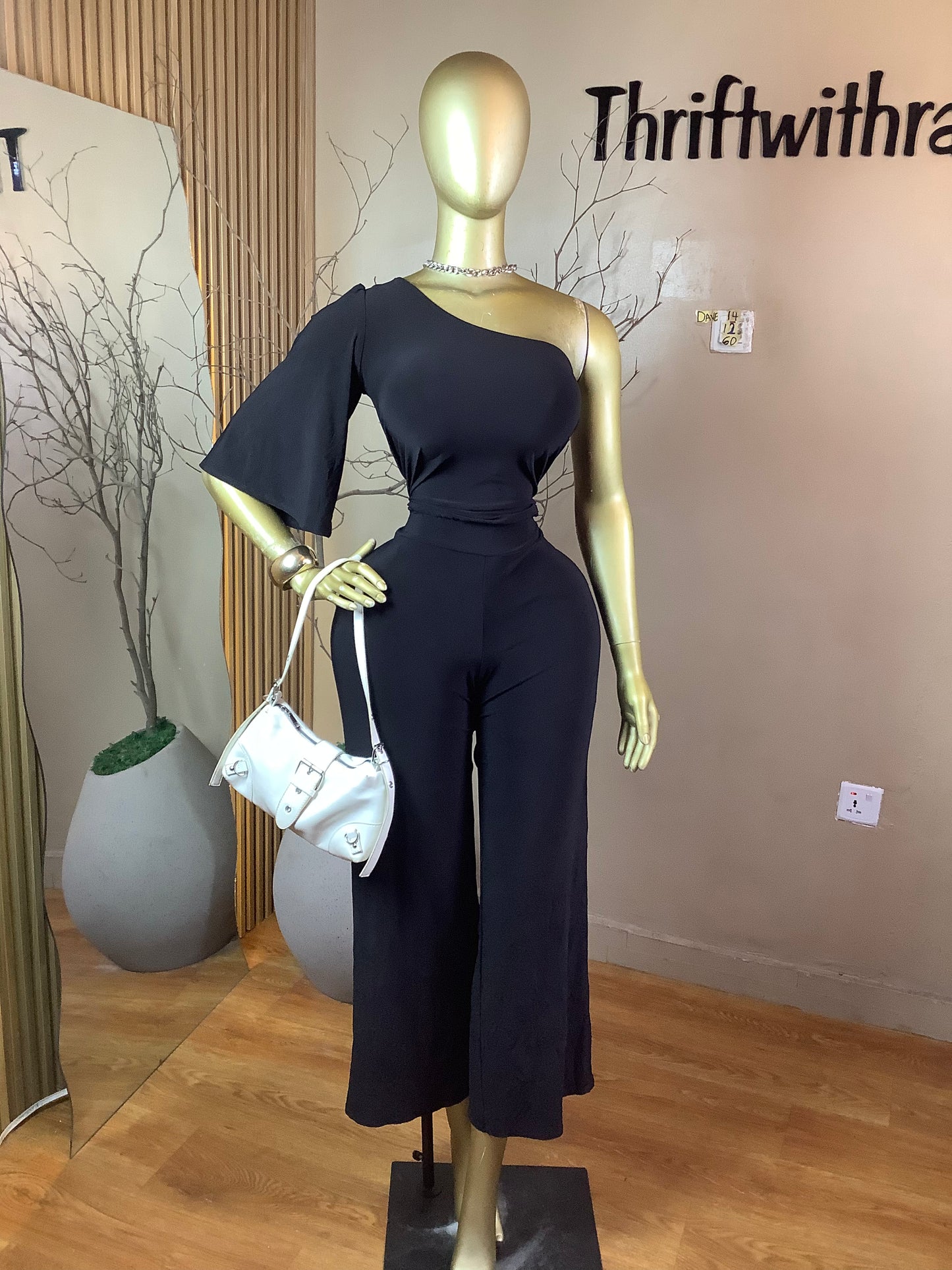 DAVE14 BLACK JUMPSUIT SIZE12 Length60