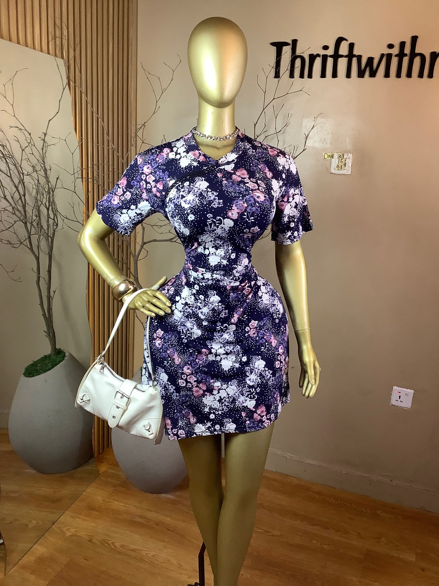 DAVE31 FLORAL DRESS SIZE16 Length41