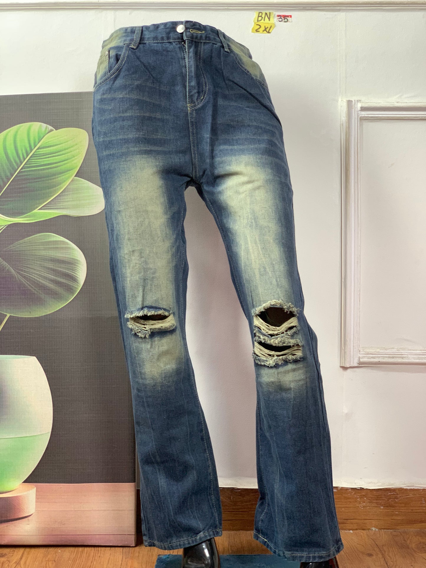 UK SIZE (2-X-LARGE) Brand new35 (Denim)