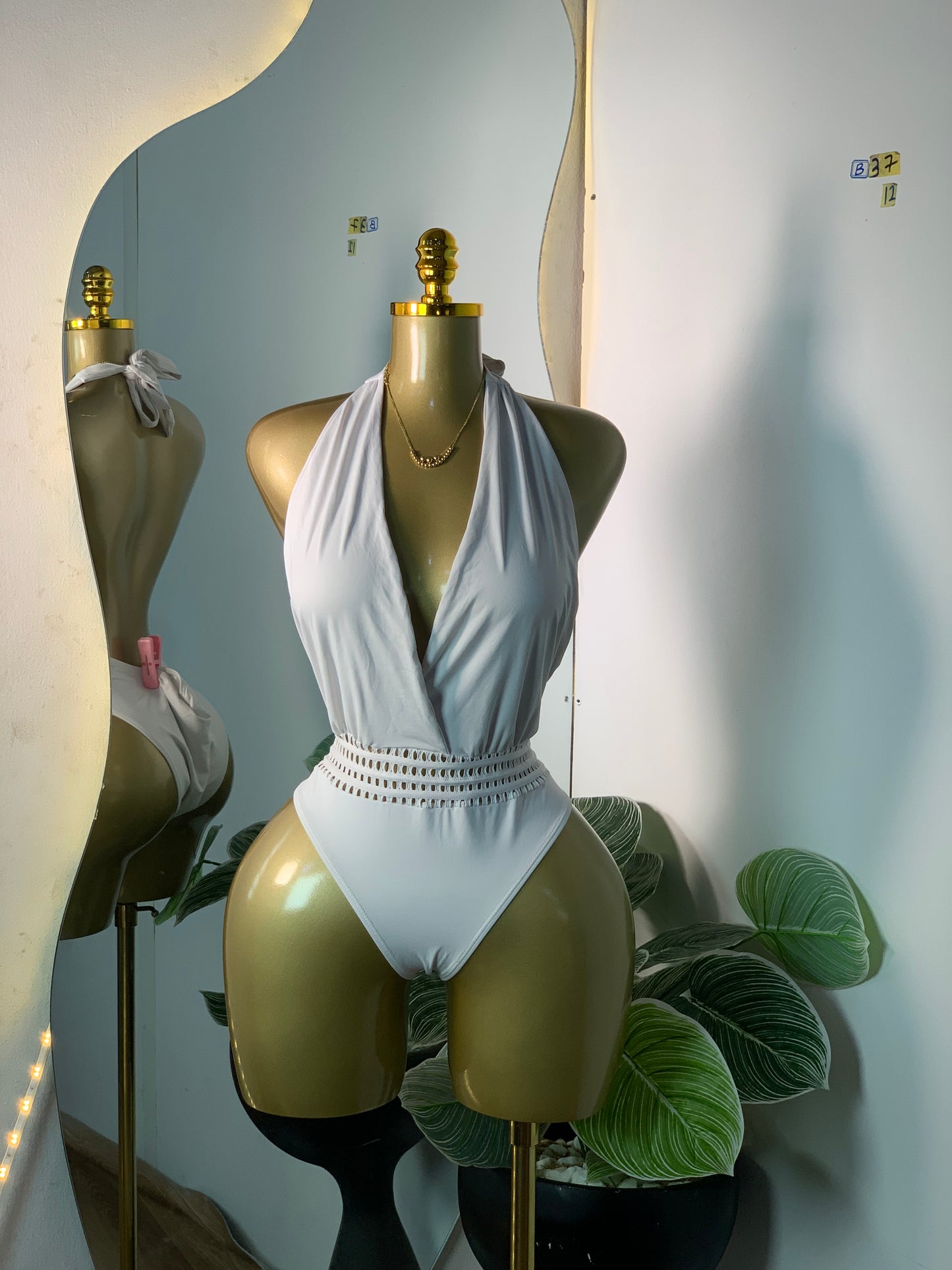SIZE12 BIKINI37