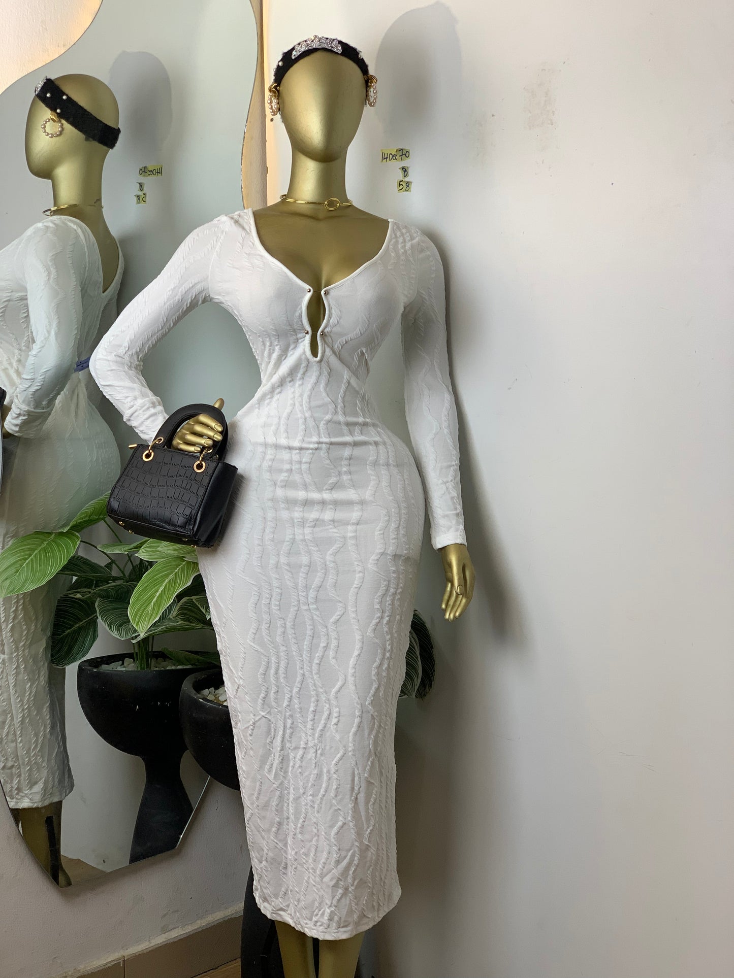 SIZE8 14DEC70 Length58