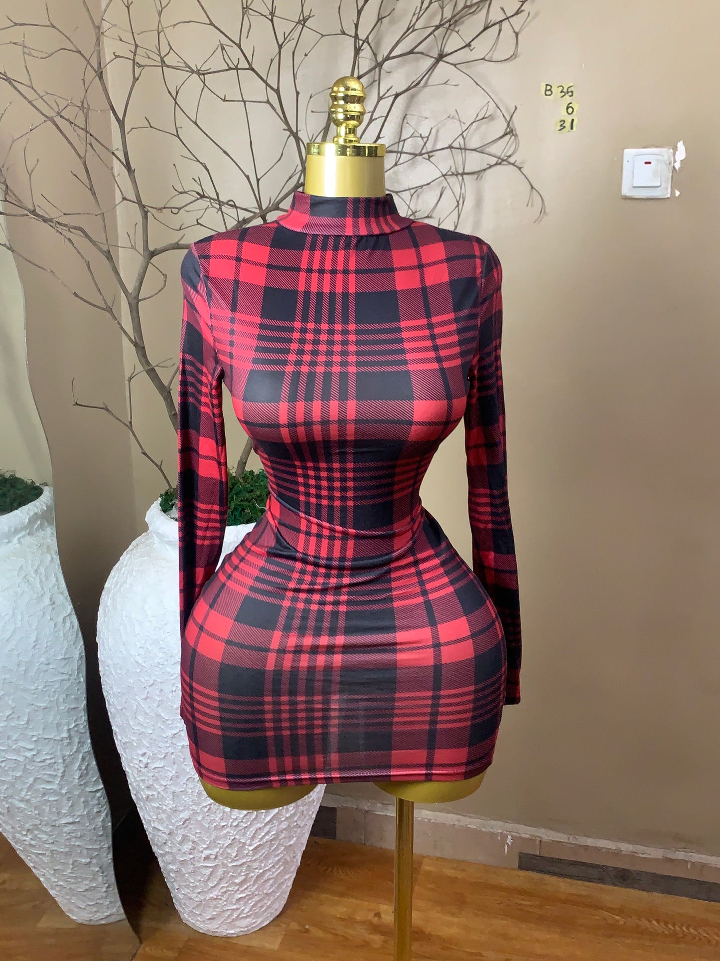 SIZE6 B35 Length31