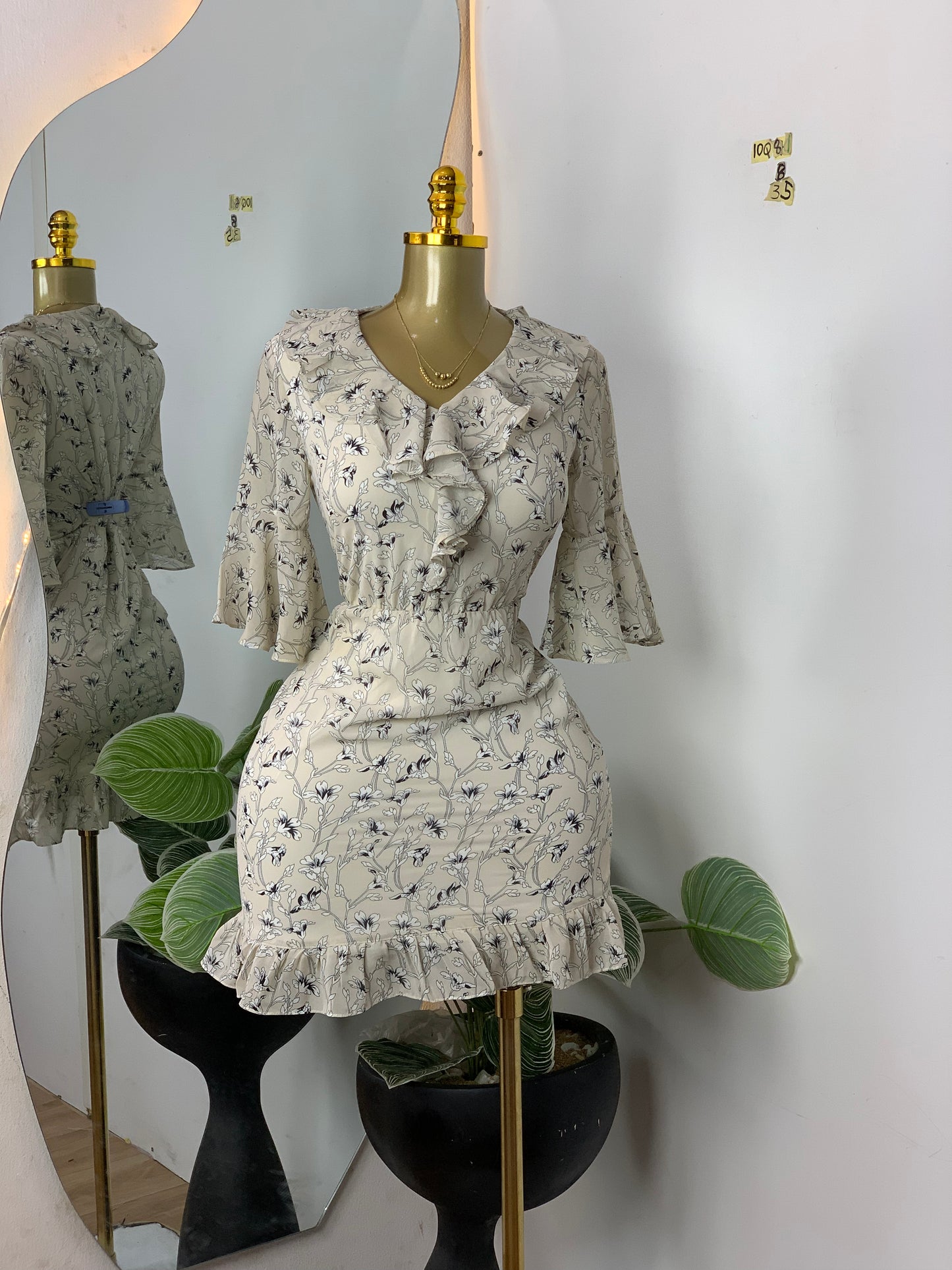 SIZE8 10Q81 Length35