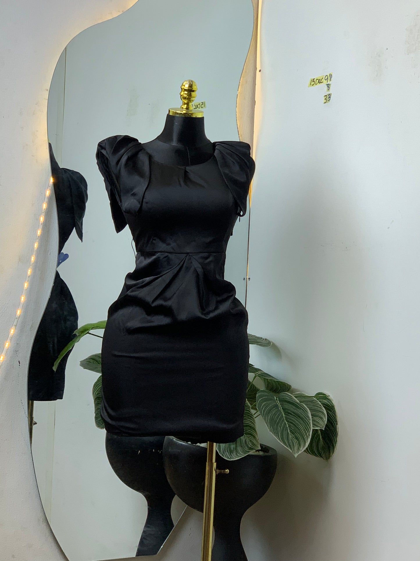 SIZE8 15DEC91 Length33