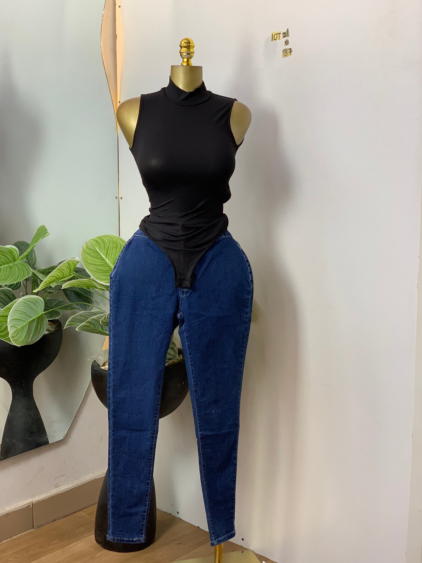 SIZE6 10T21 (combo) Length37