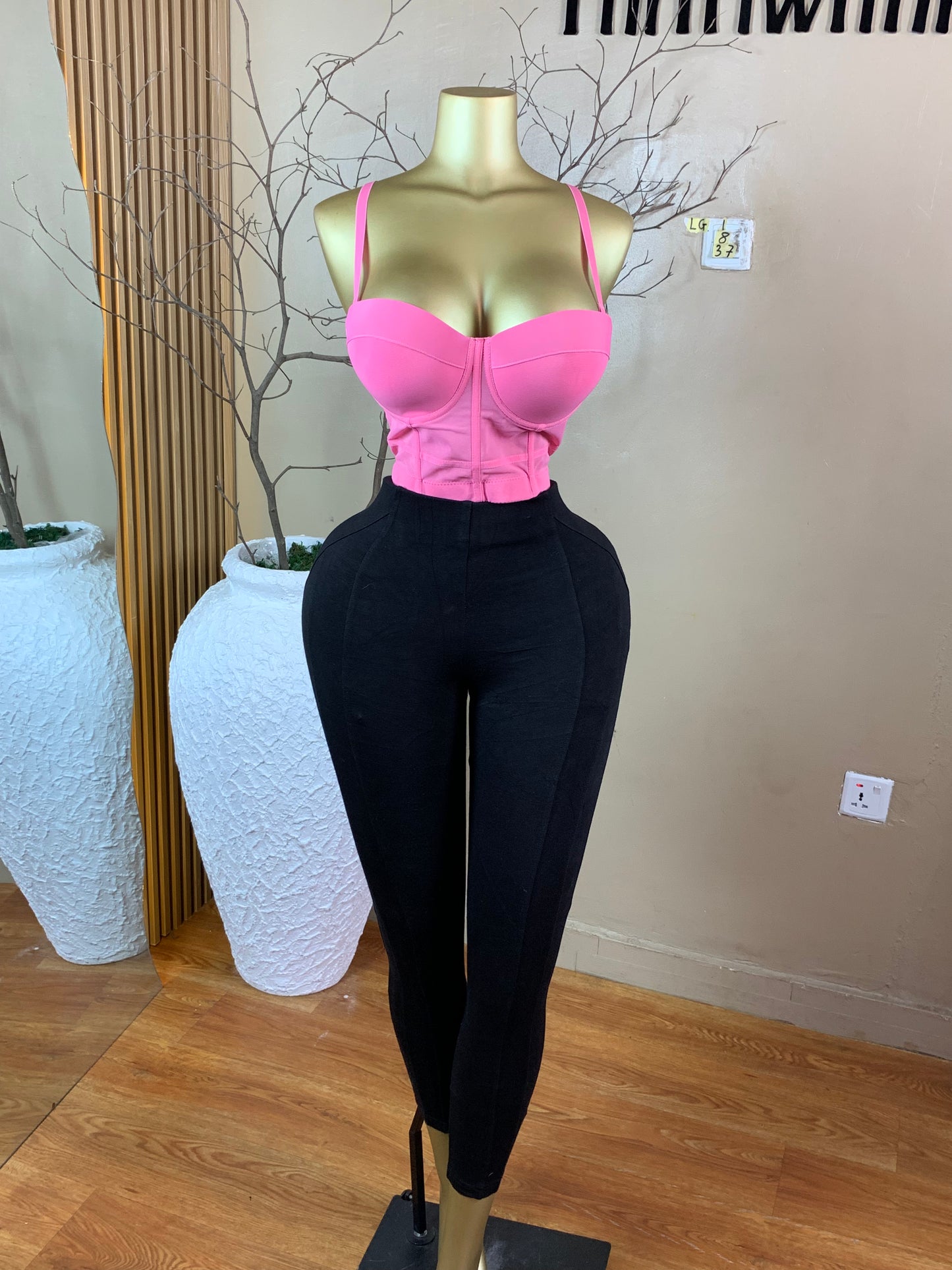 SIZE8 LG1 Length37(Leggings only)