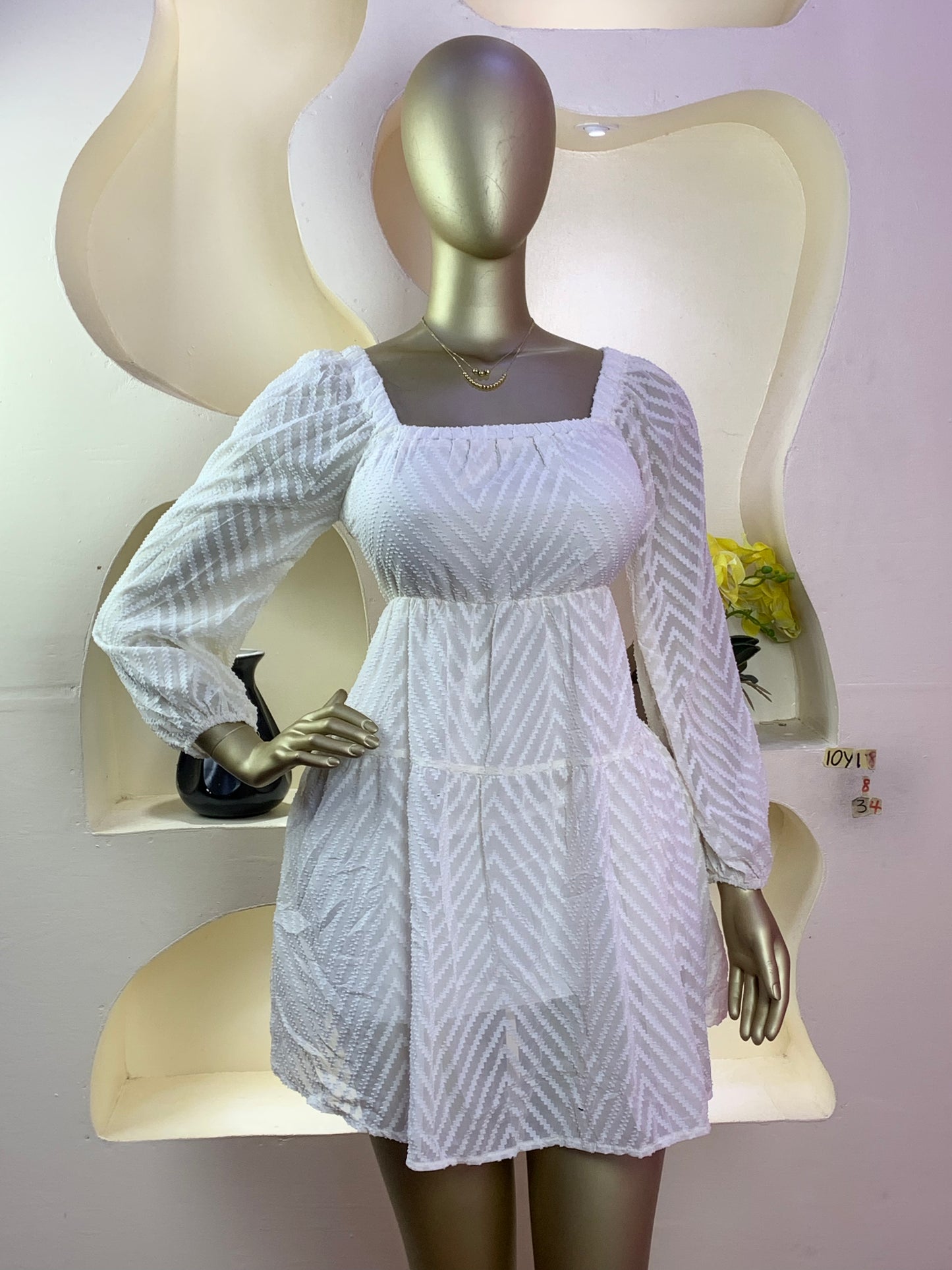 SIZE8 10Y18 Length34