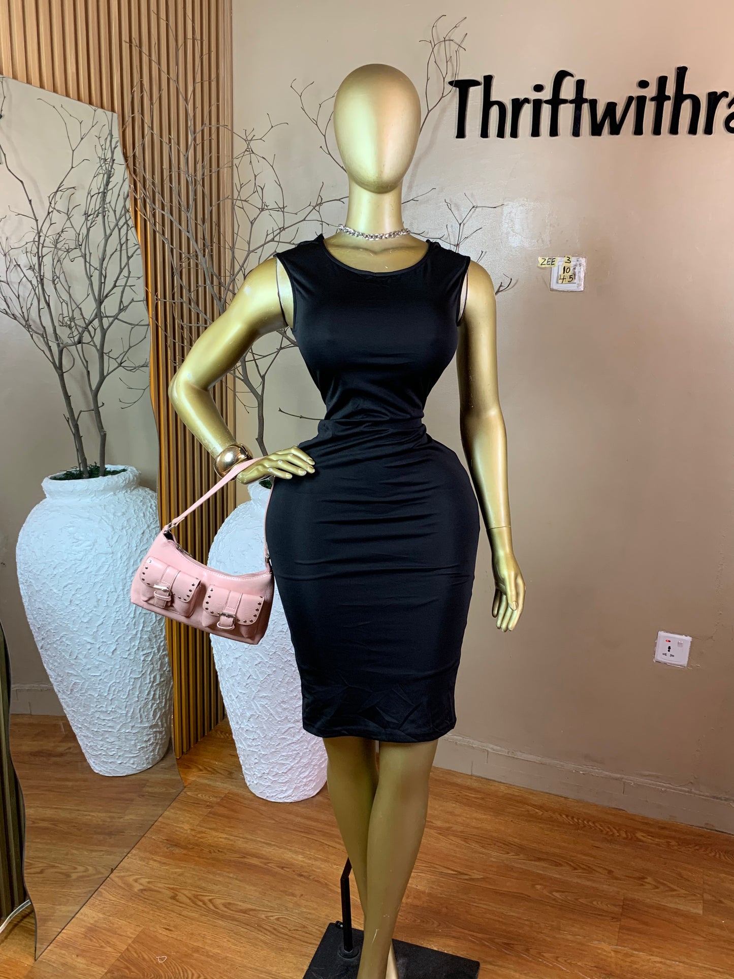 ZEE3 BLACK DRESS SIZE10 Length45