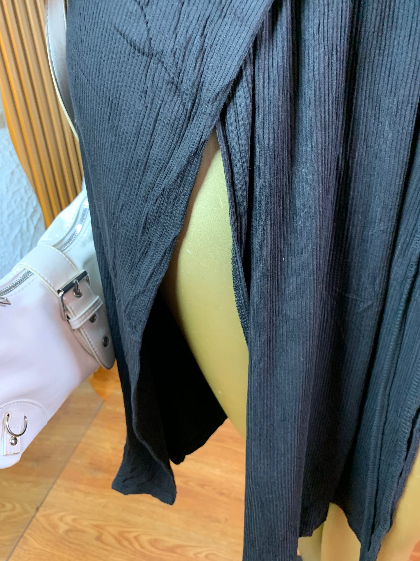 ZEE47 BLACK DRESS SIZE14 Length46