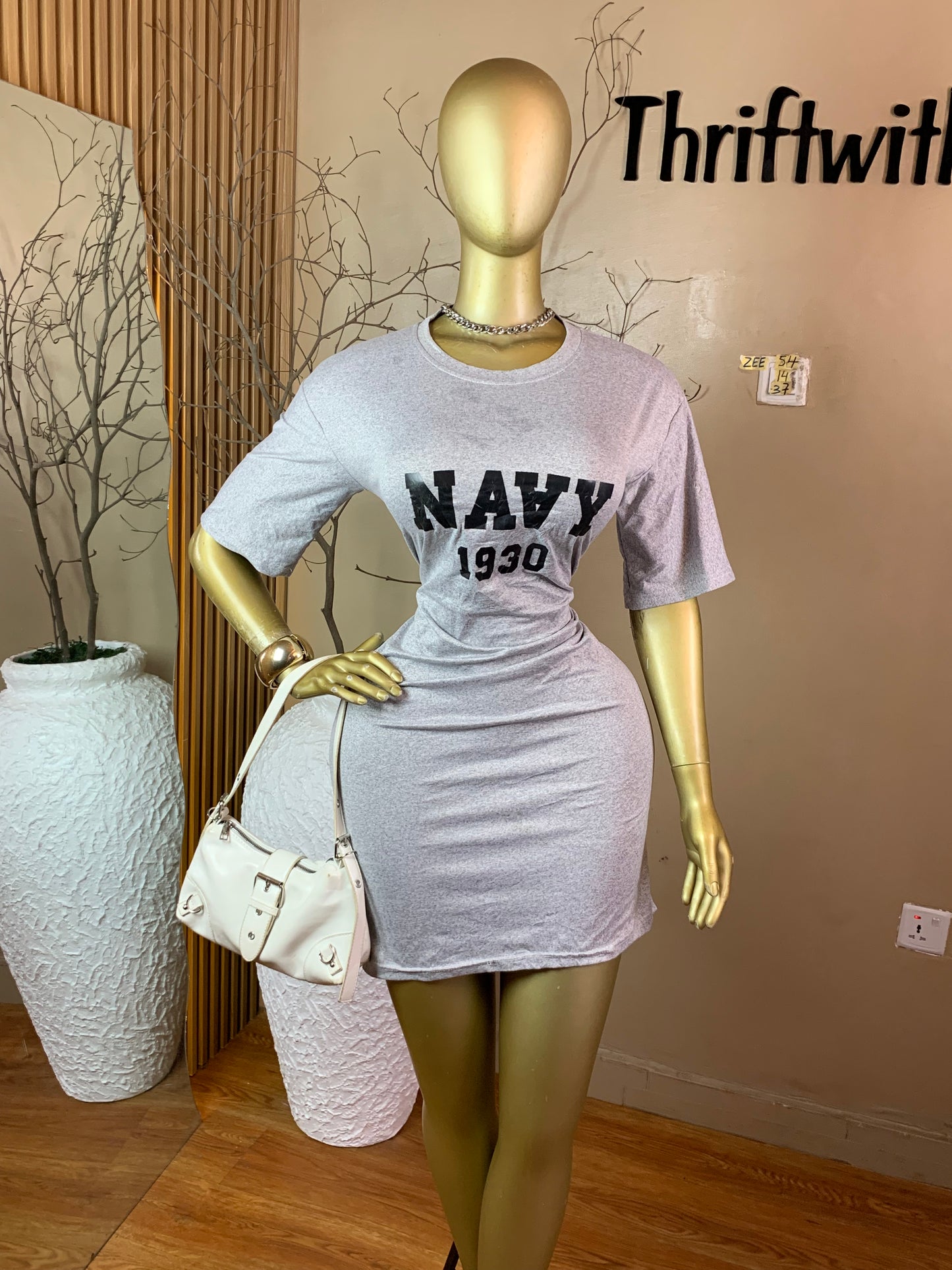 ZEE54 ASH DRESS SIZE14 Length37