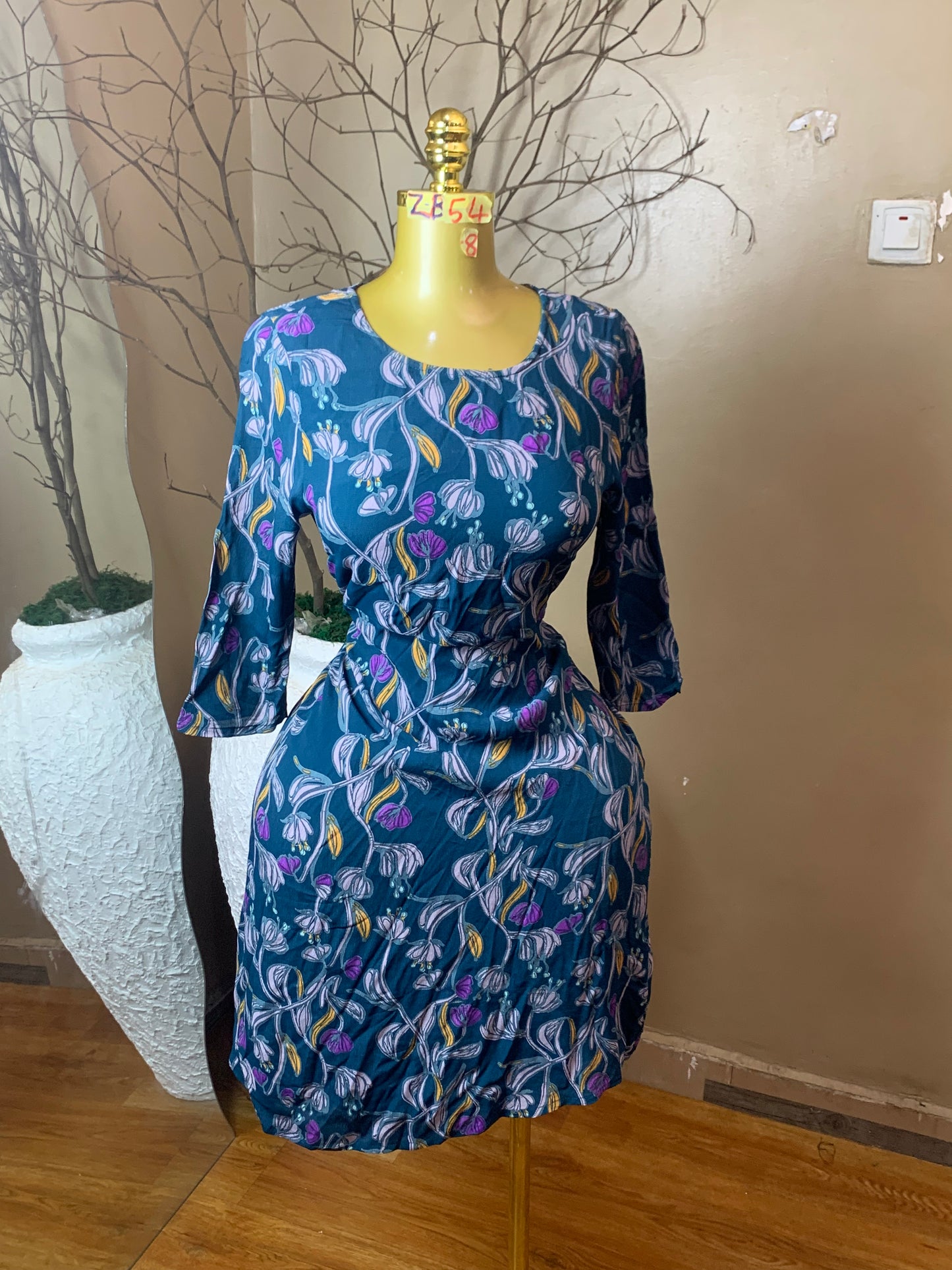 SIZE8 ZB54