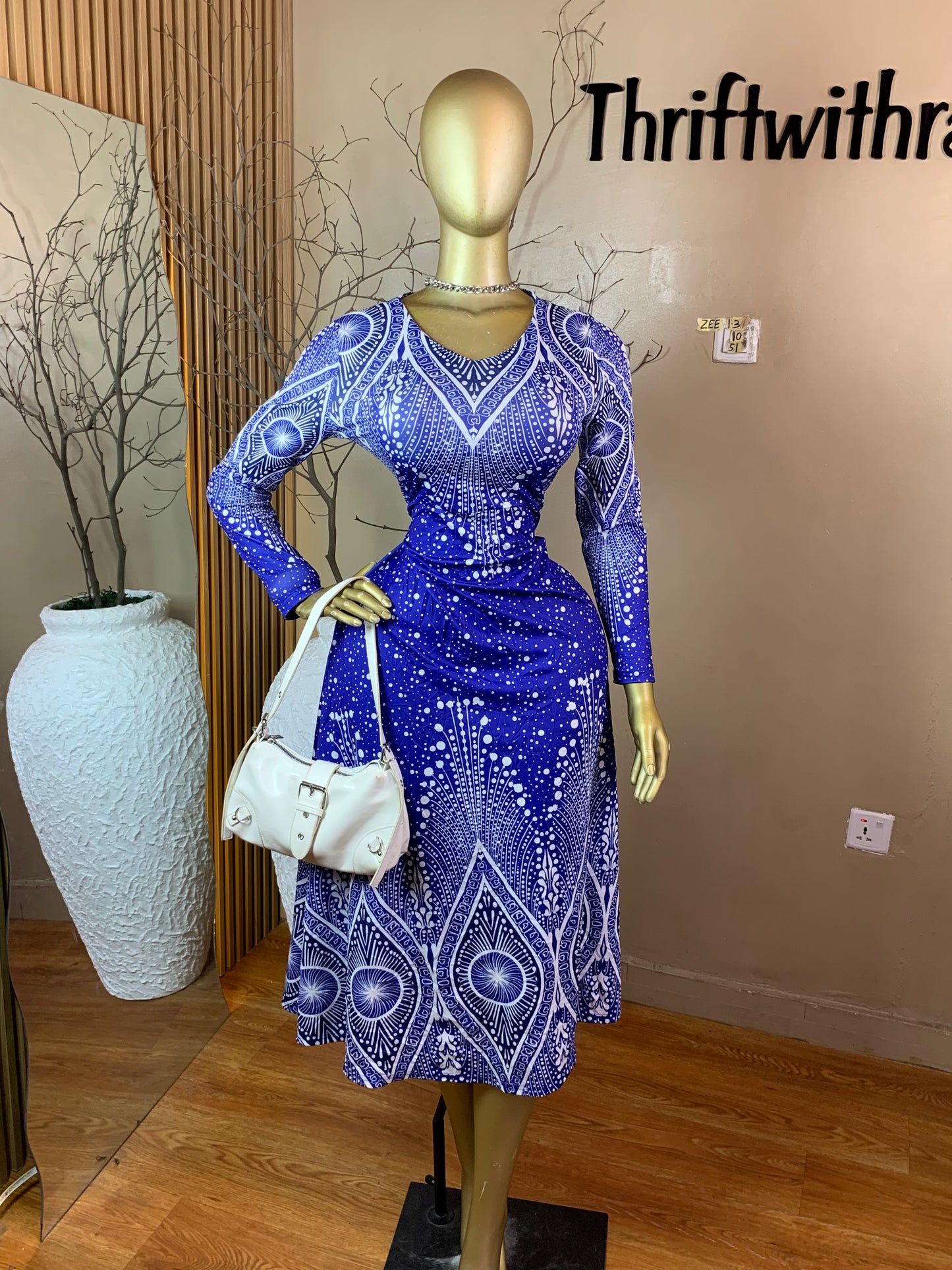 ZEE131 BLUE&WHITE DRESS SIZE10 Length51