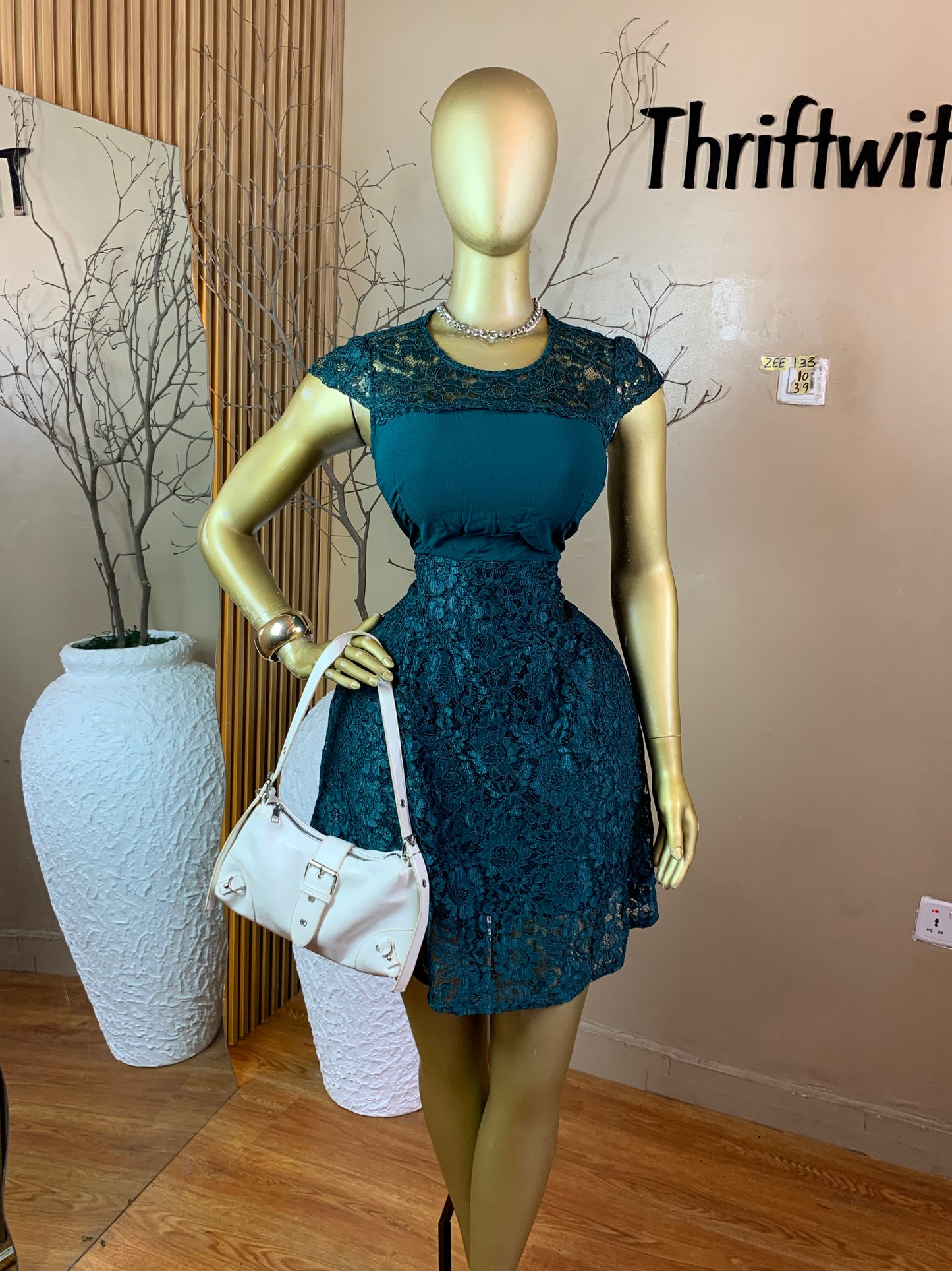 ZEE133 GREEN DRESS SIZE10 Length39