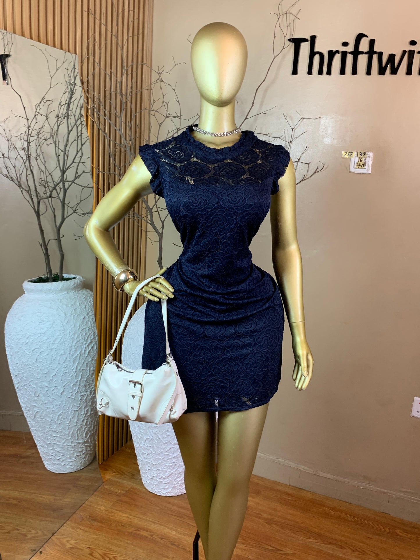 ZEE138 BLUE DRESS SIZE16 Length40