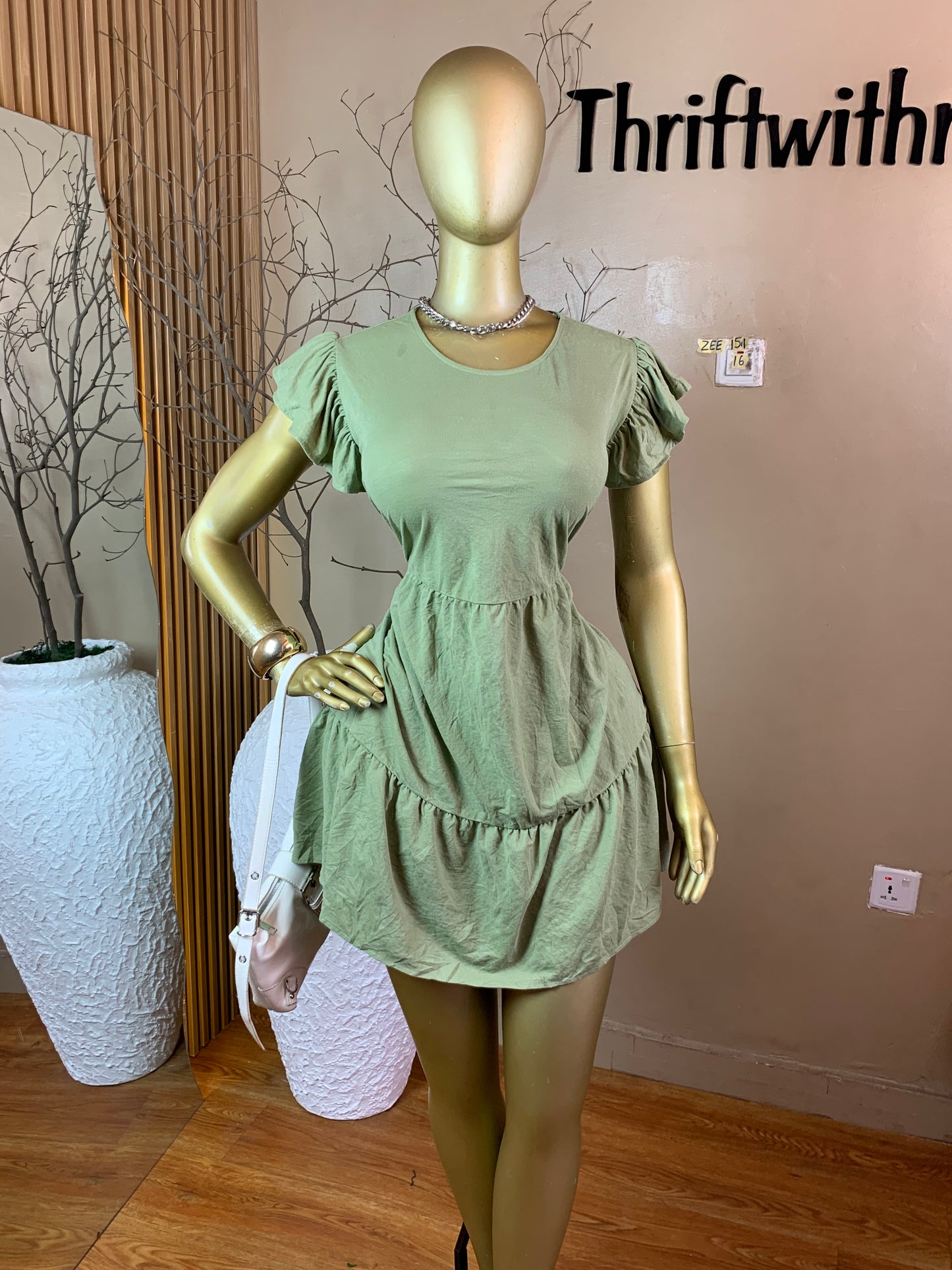 ZEE151 SAGE GREEN DRESS SIZE16