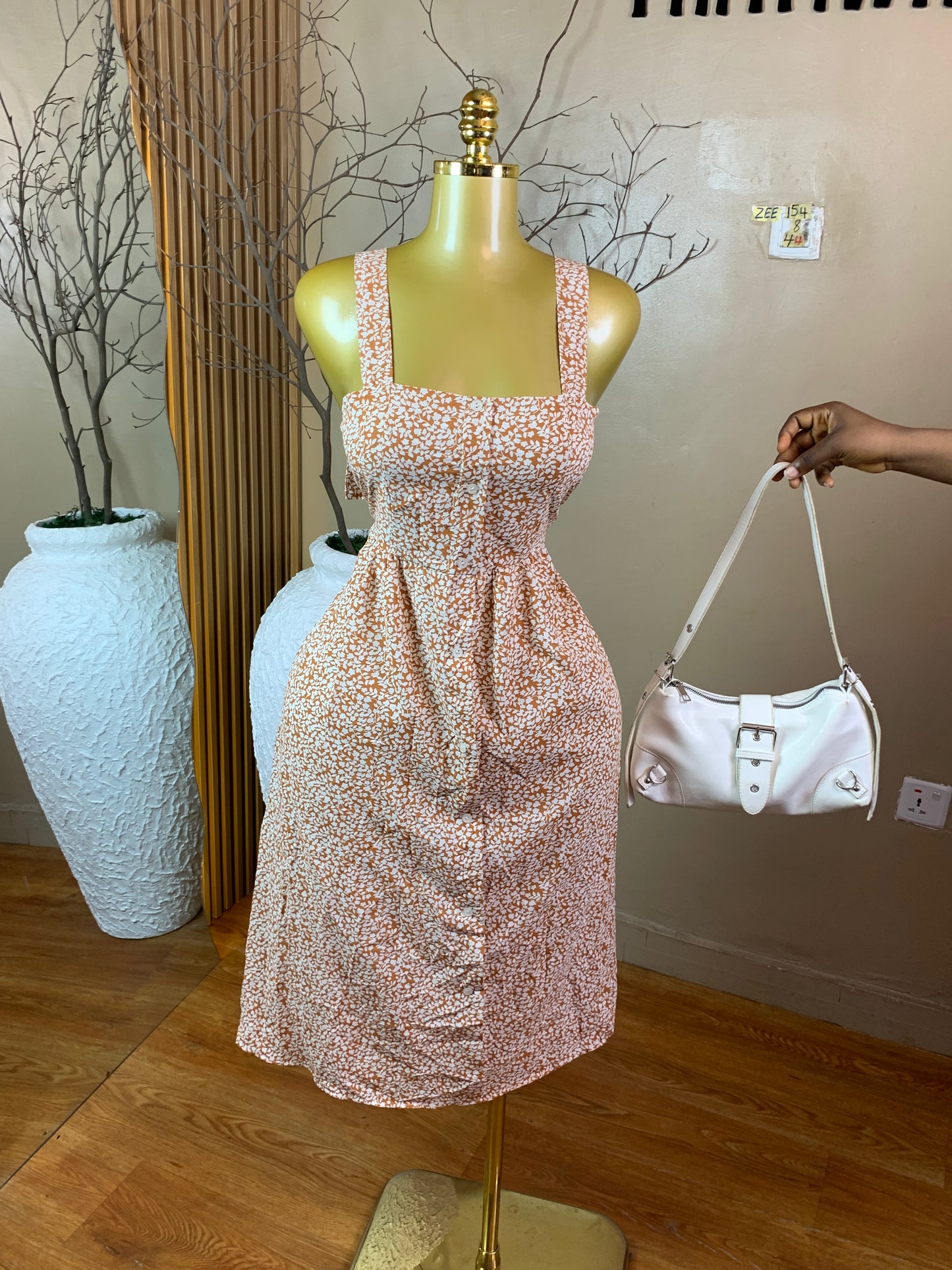 ZEE154 FLORAL DRESS SIZE8 Length44