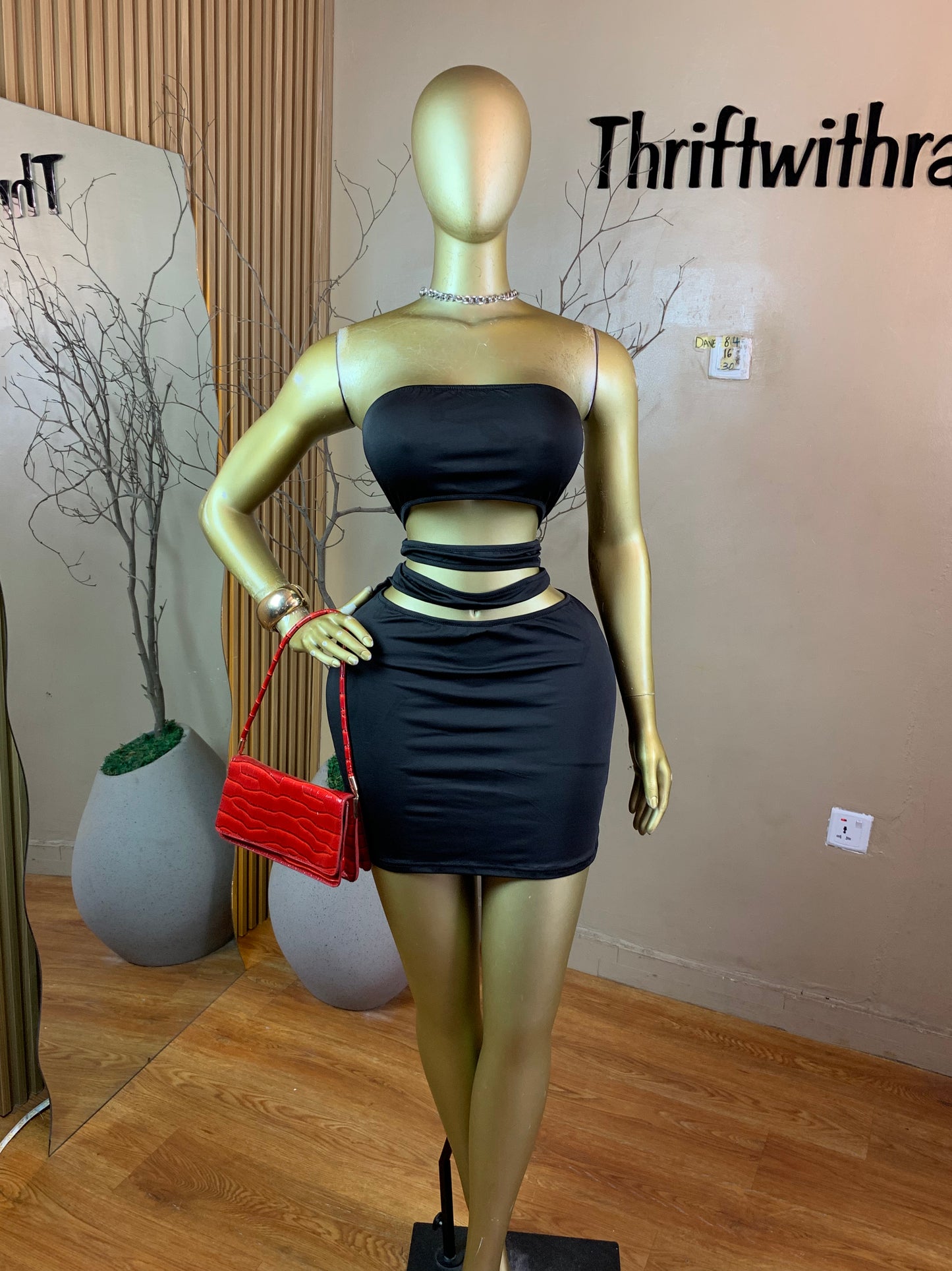 DAVE84 BLACK DRESS SIZE16 Length30