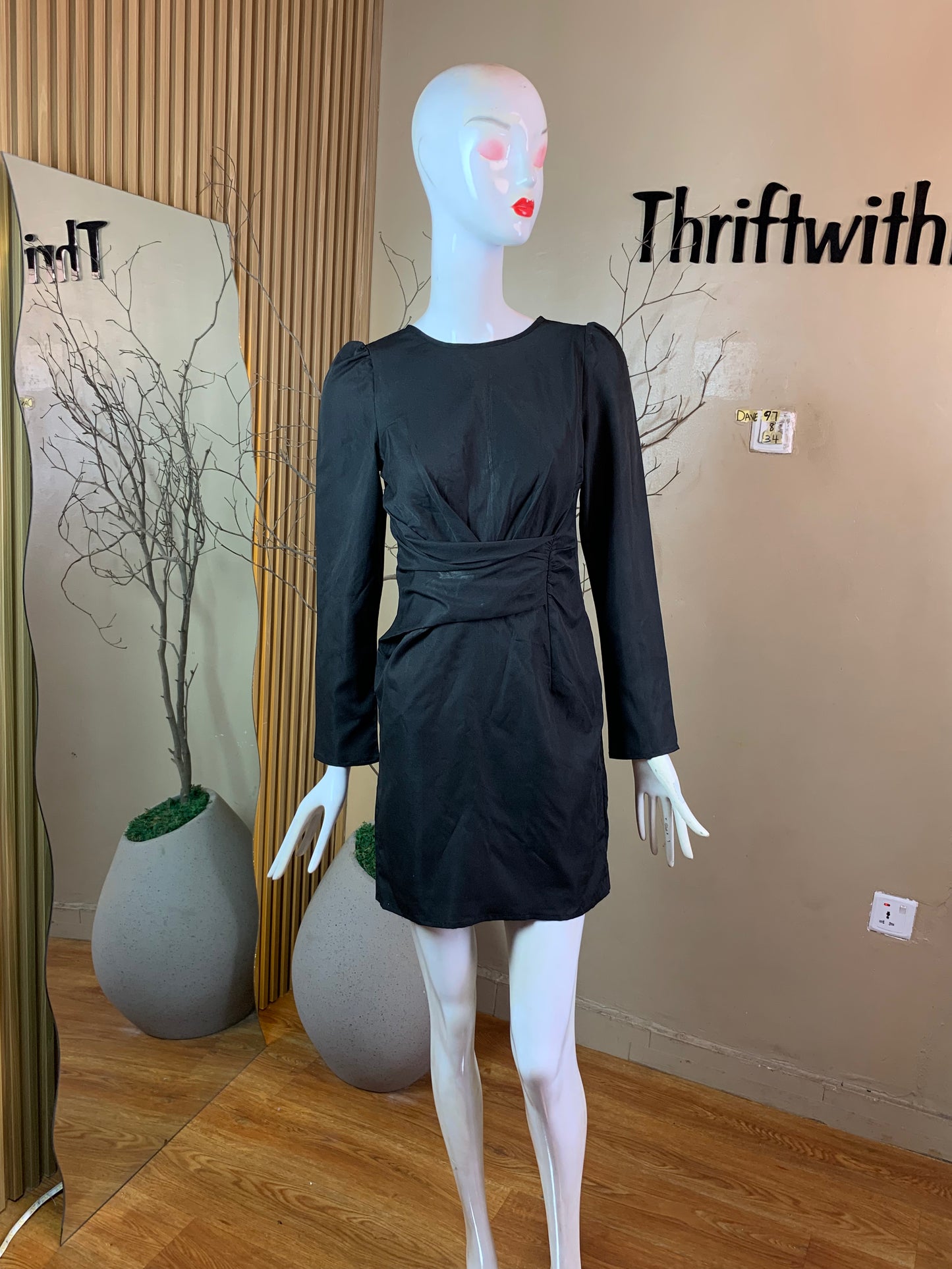 DAVE97 BLACK CORPORATE DRESS SIZE8 Length34