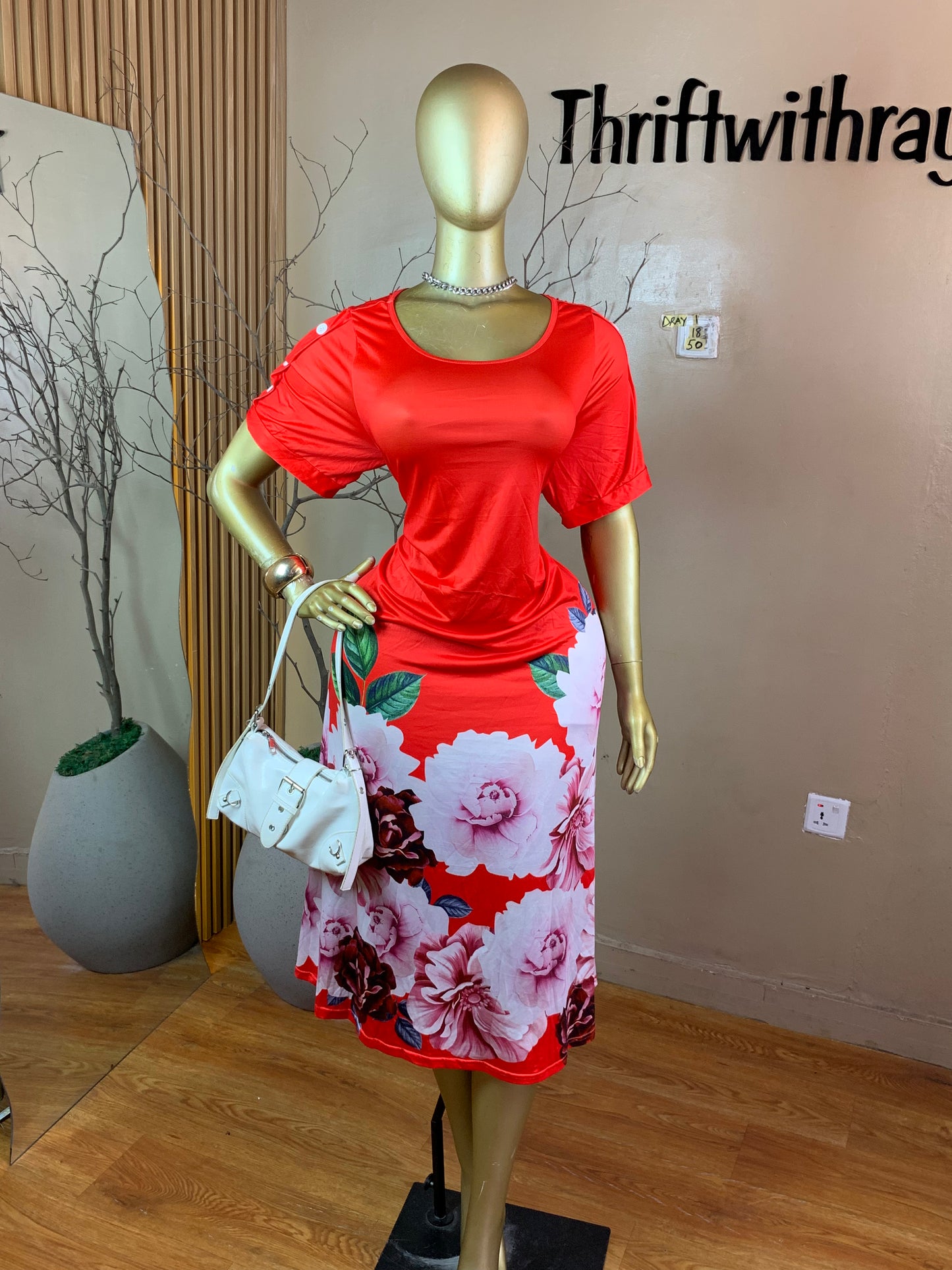 SIZE18/20 DRAY1 FLORAL DRESS Length50