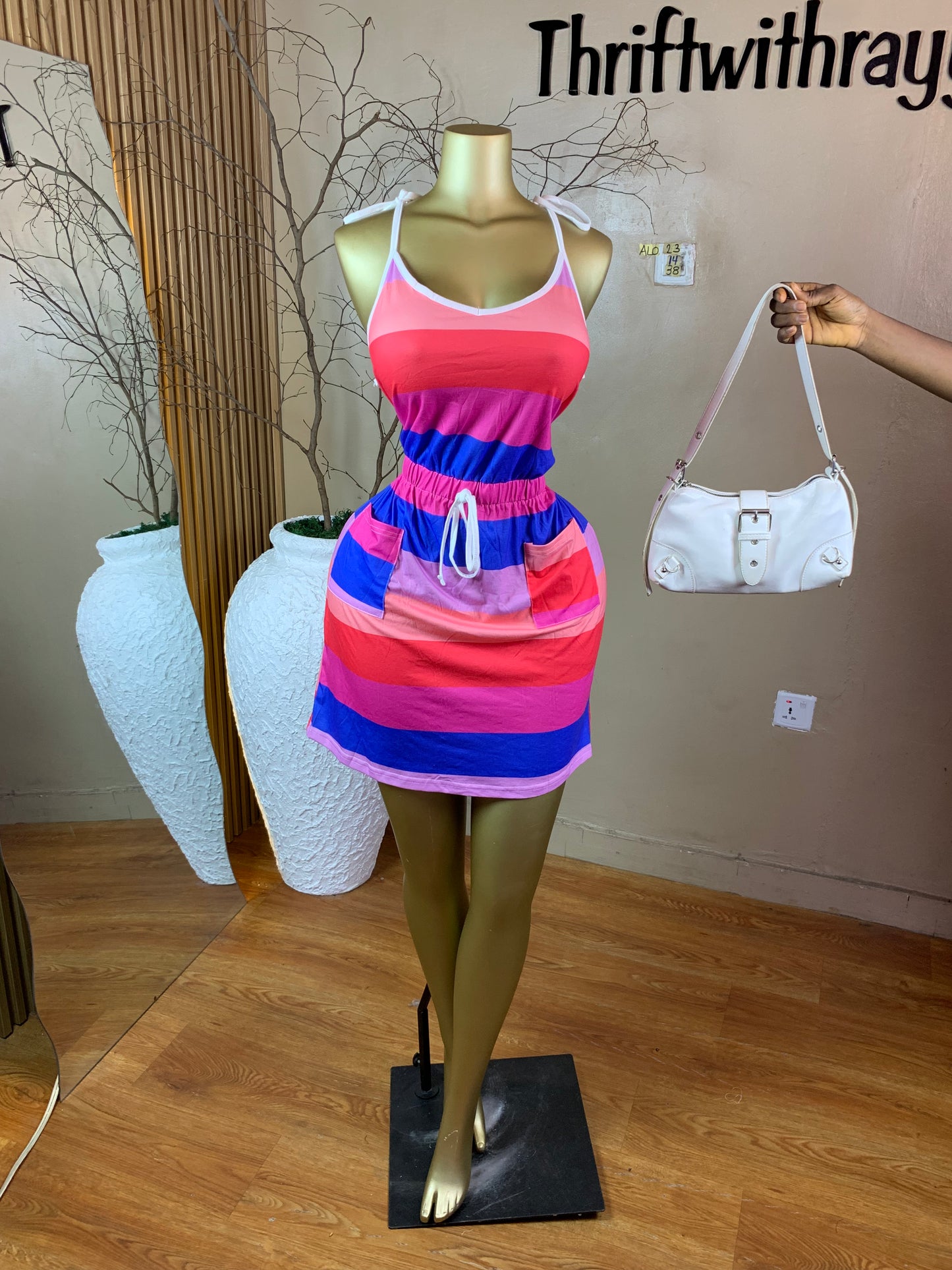 SIZE14 ALO23 MULTI COLOR DRESS Length38