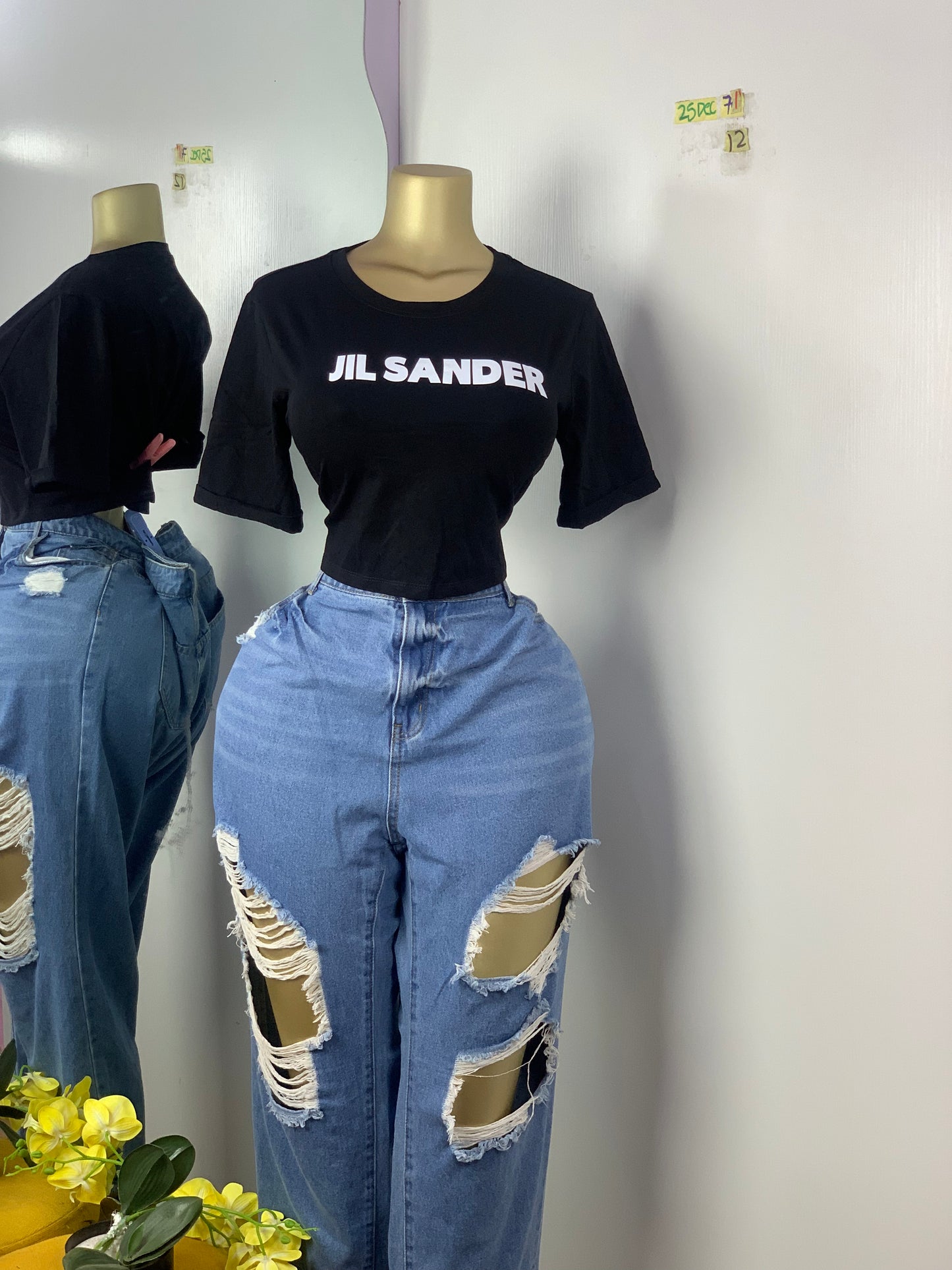 SIZE12 25DEC71 (Top only)