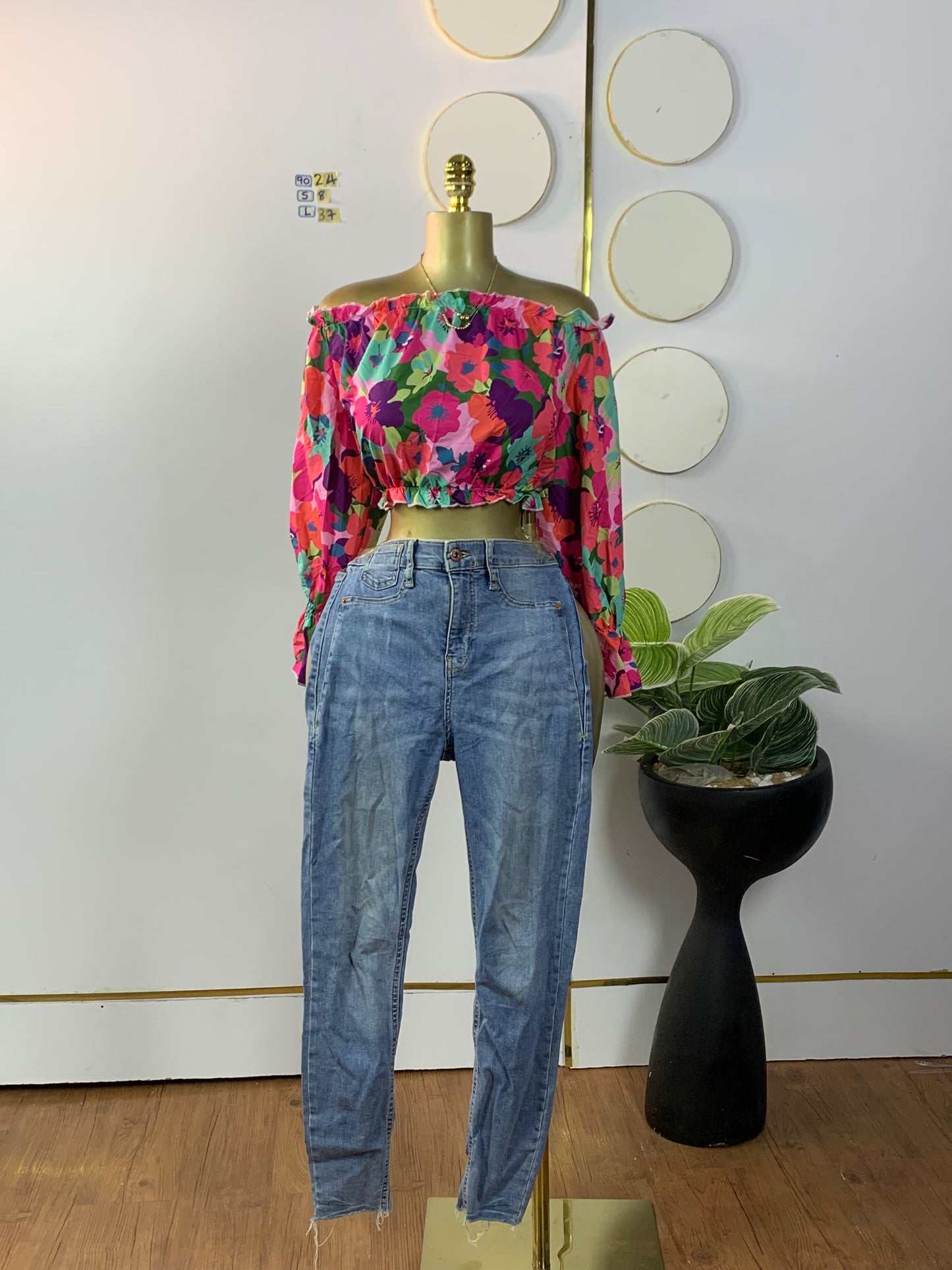 SIZE8 9O24 Length37 (Jean only)