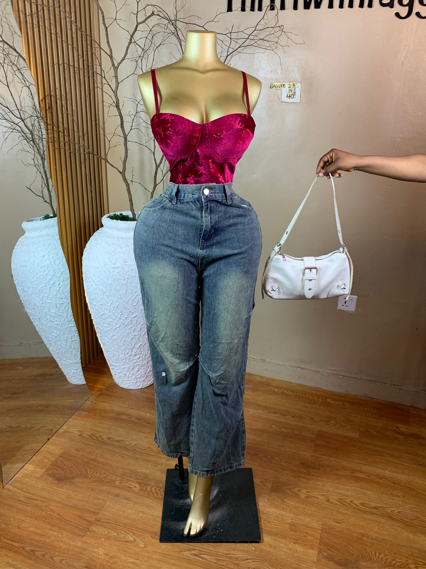 SIZE14 BAGGYB23 Length40 Jean only