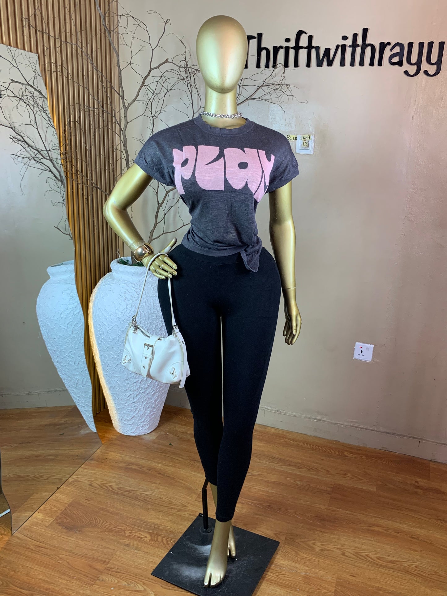 BOLD147 SIZE12 grey top