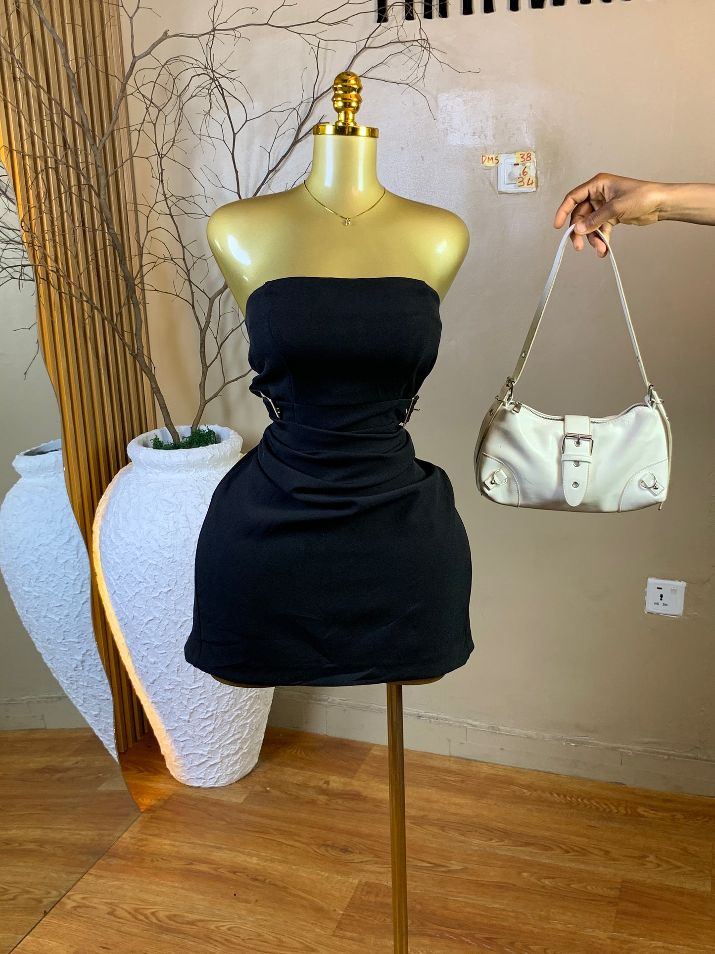 DAMSEL38 SIZE6 Length34 black tube dress