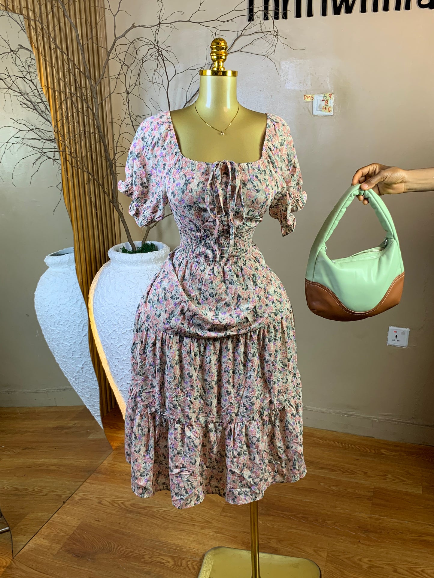 DAMSEL69 SIZE8 Length45 floral dress