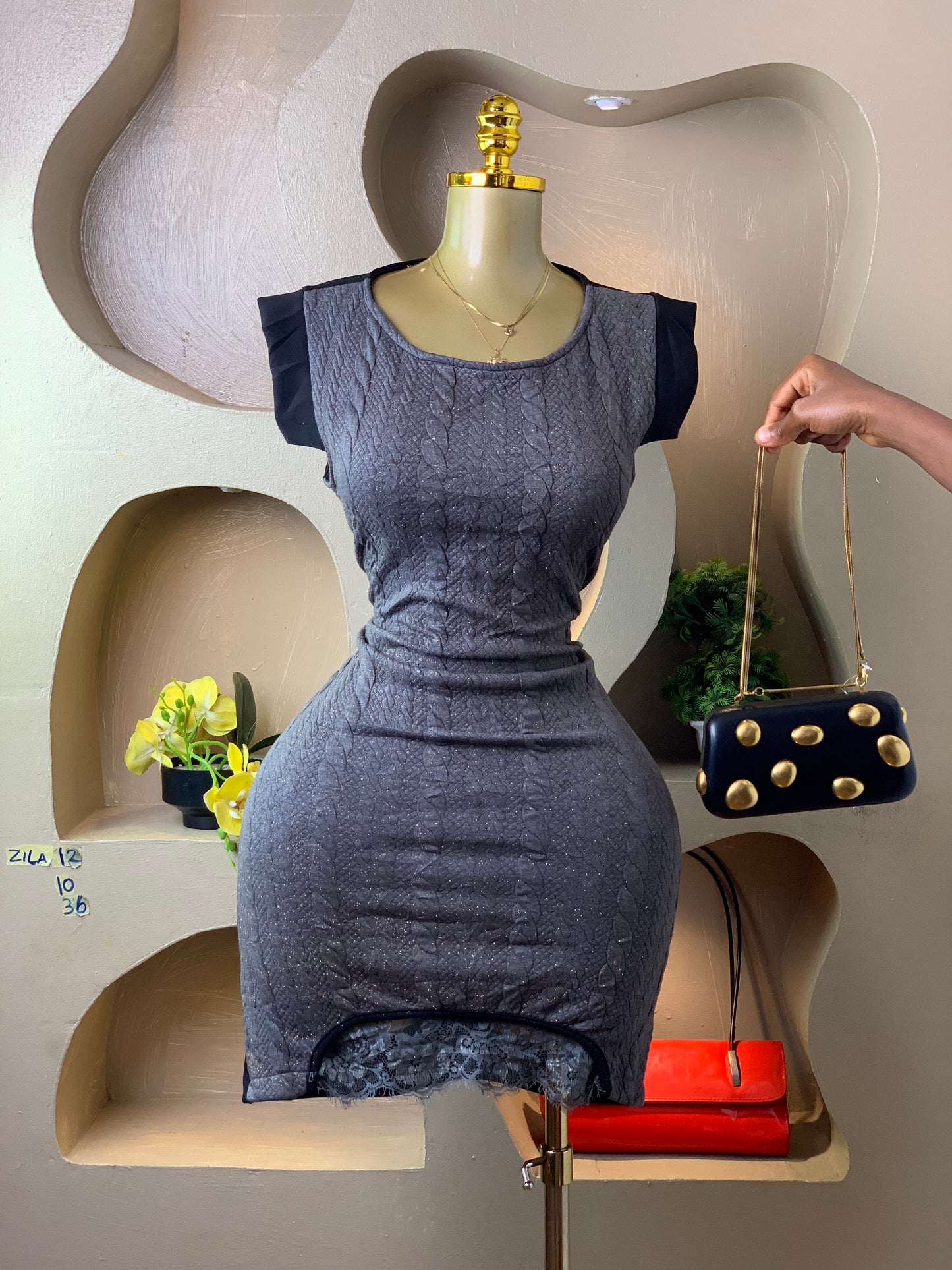 ZILA12 CORPORATE DRESS SIZE10 Length36