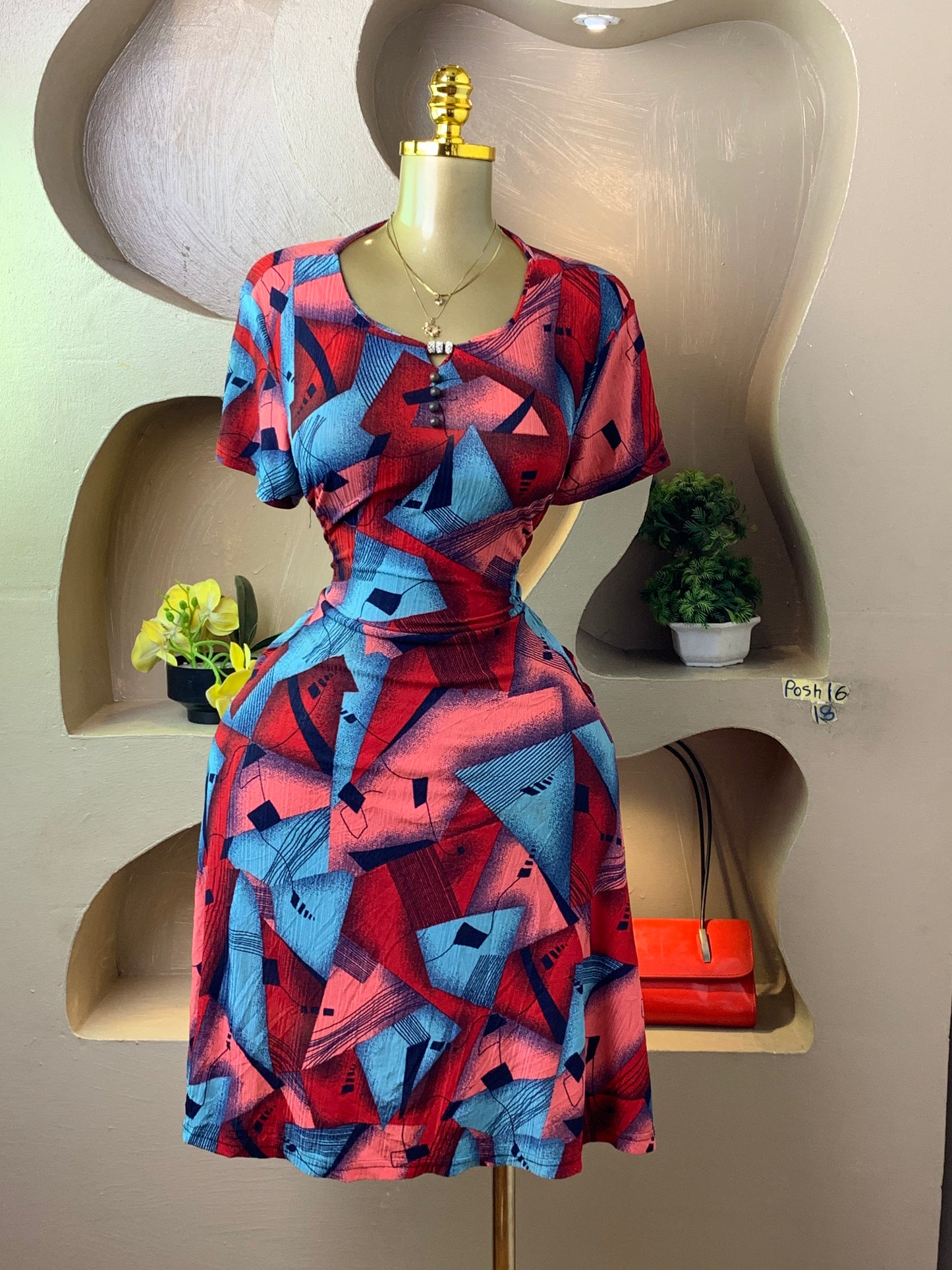 POSH16 MULTI COLOR DRESS SIZE18