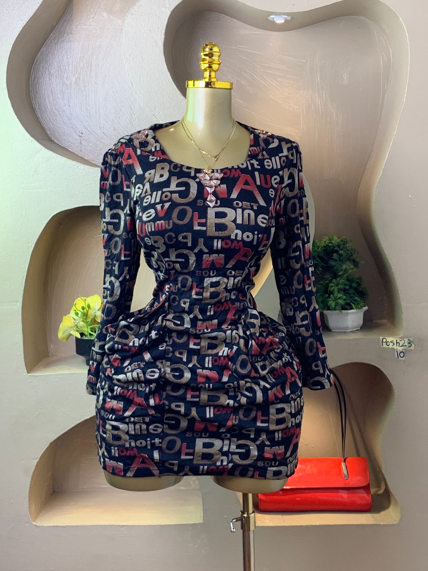 POSH23 DRESS SIZE10