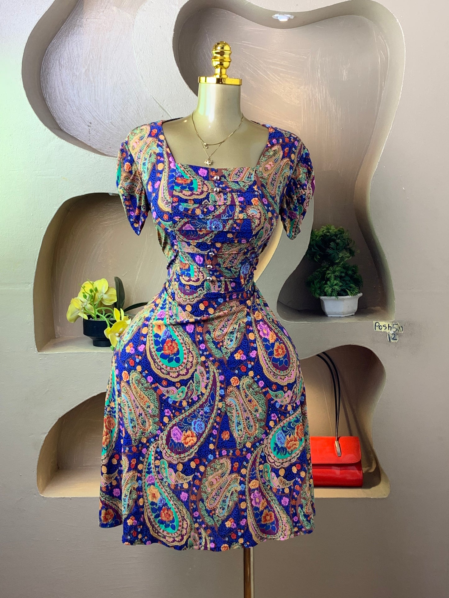 POSH51 FLORAL DRESS SIZE12
