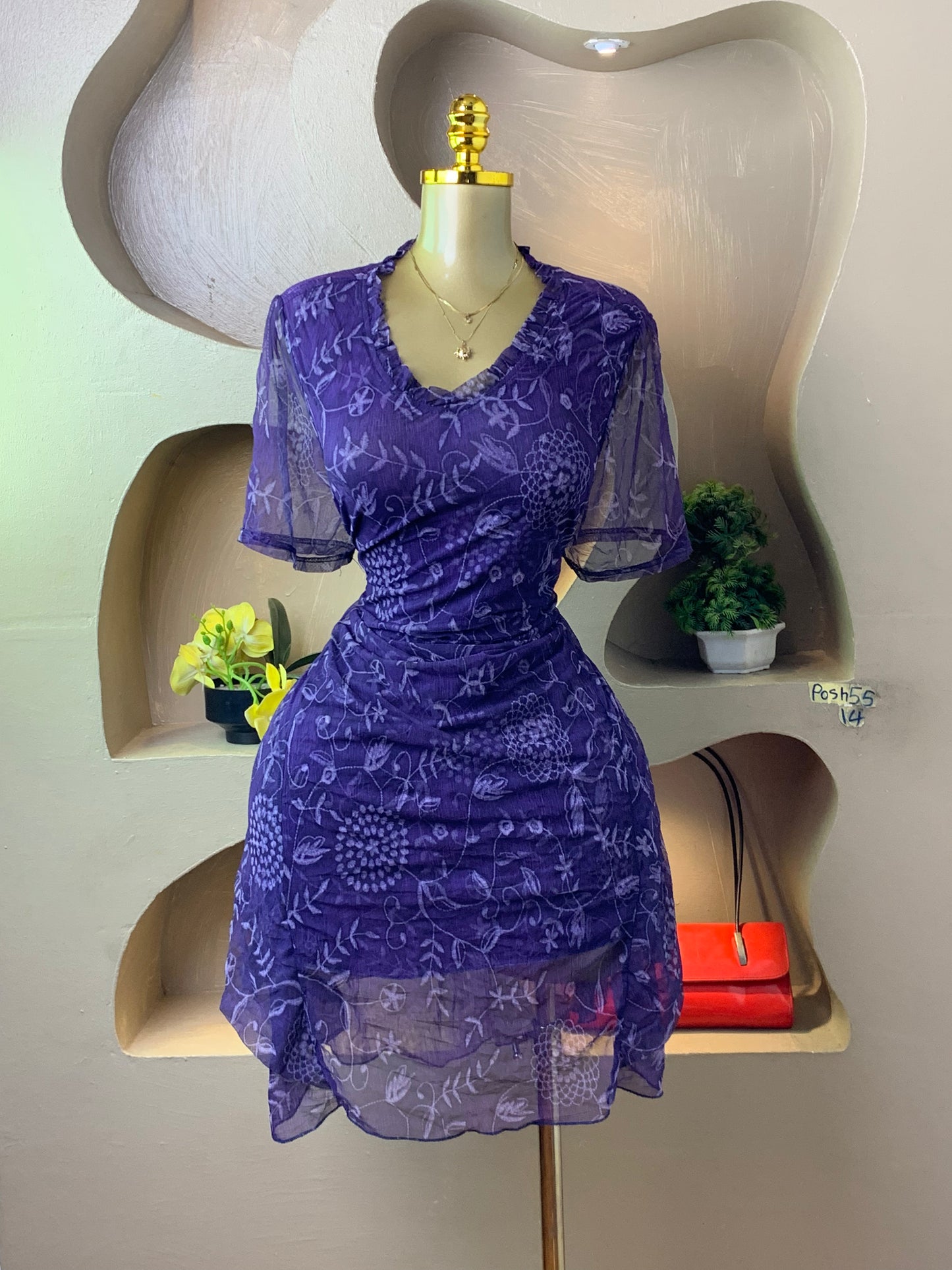 POSH55 FLORAL DRESS SIZE14