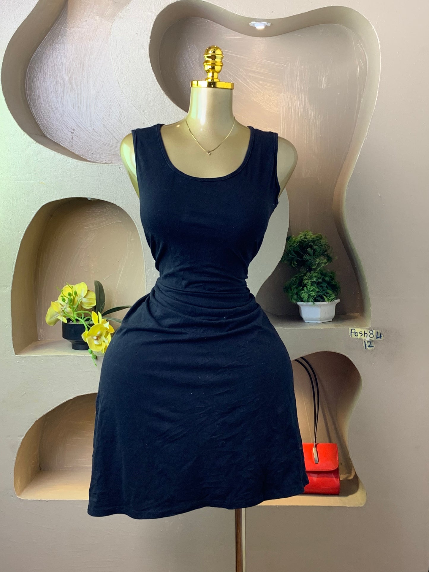 POSH84 BLACK DRESS SIZE12
