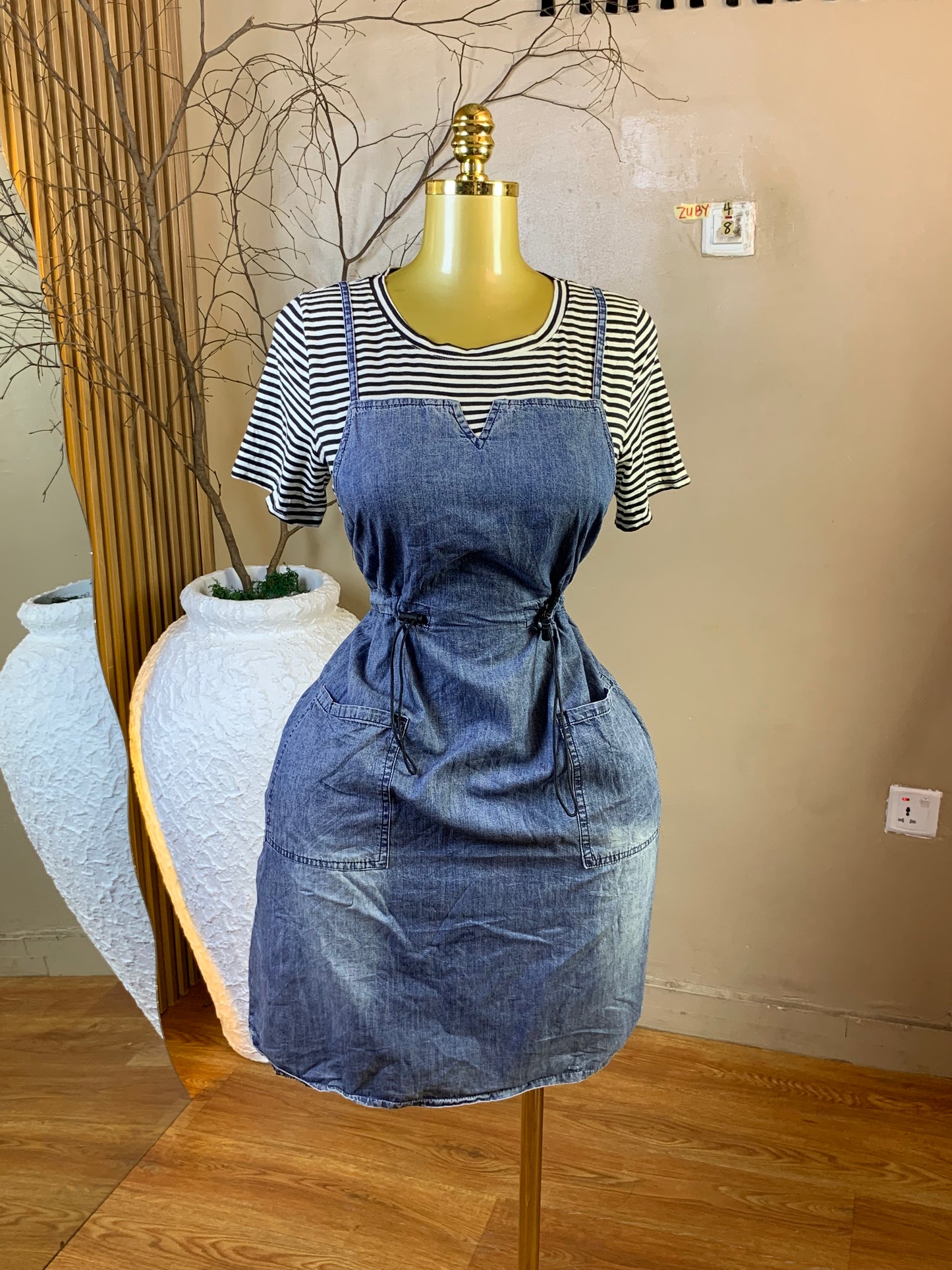 ZUBY4 SIZE8 Denim dress