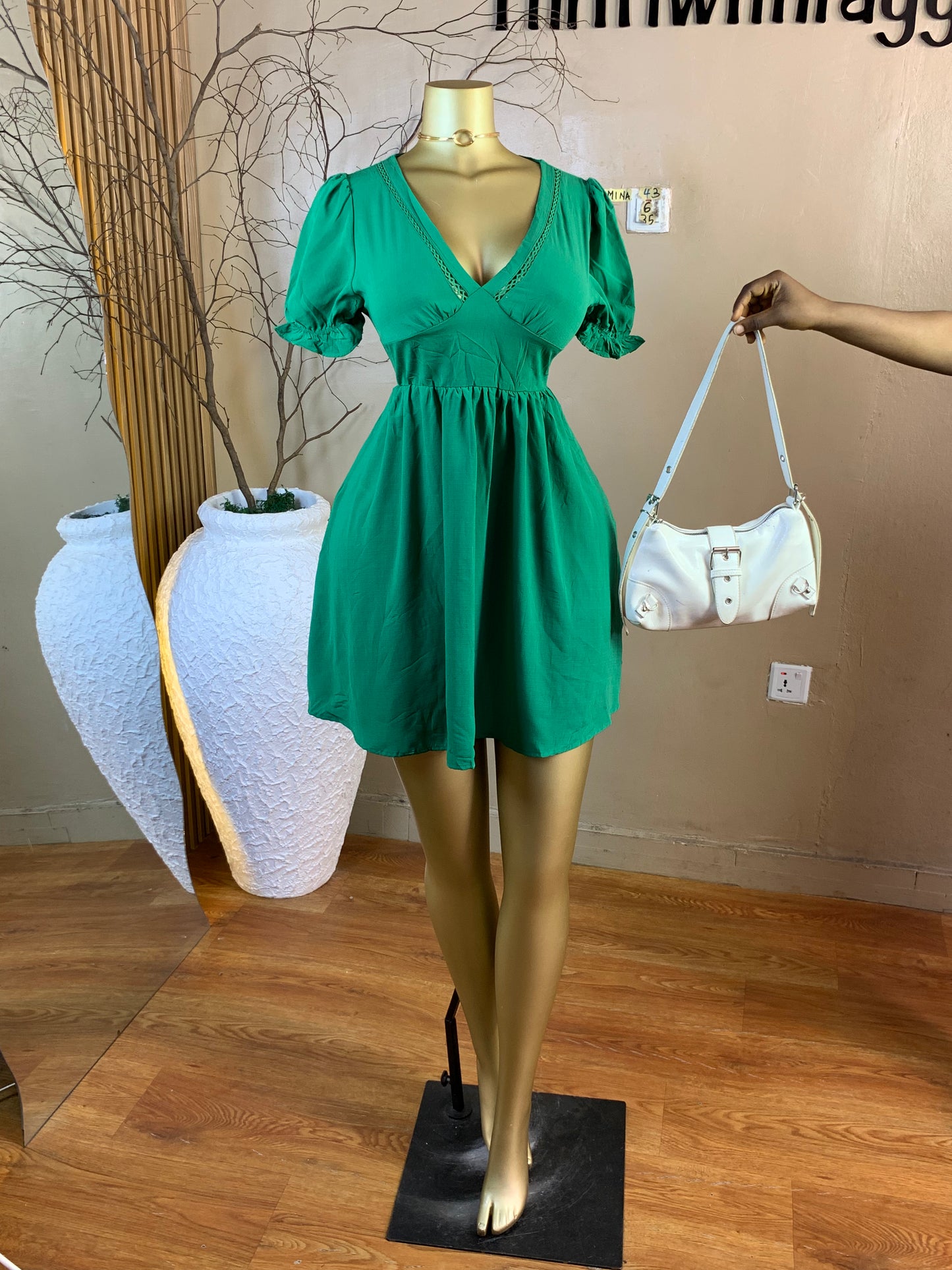 MINA43 SIZE6 Length35 green dress