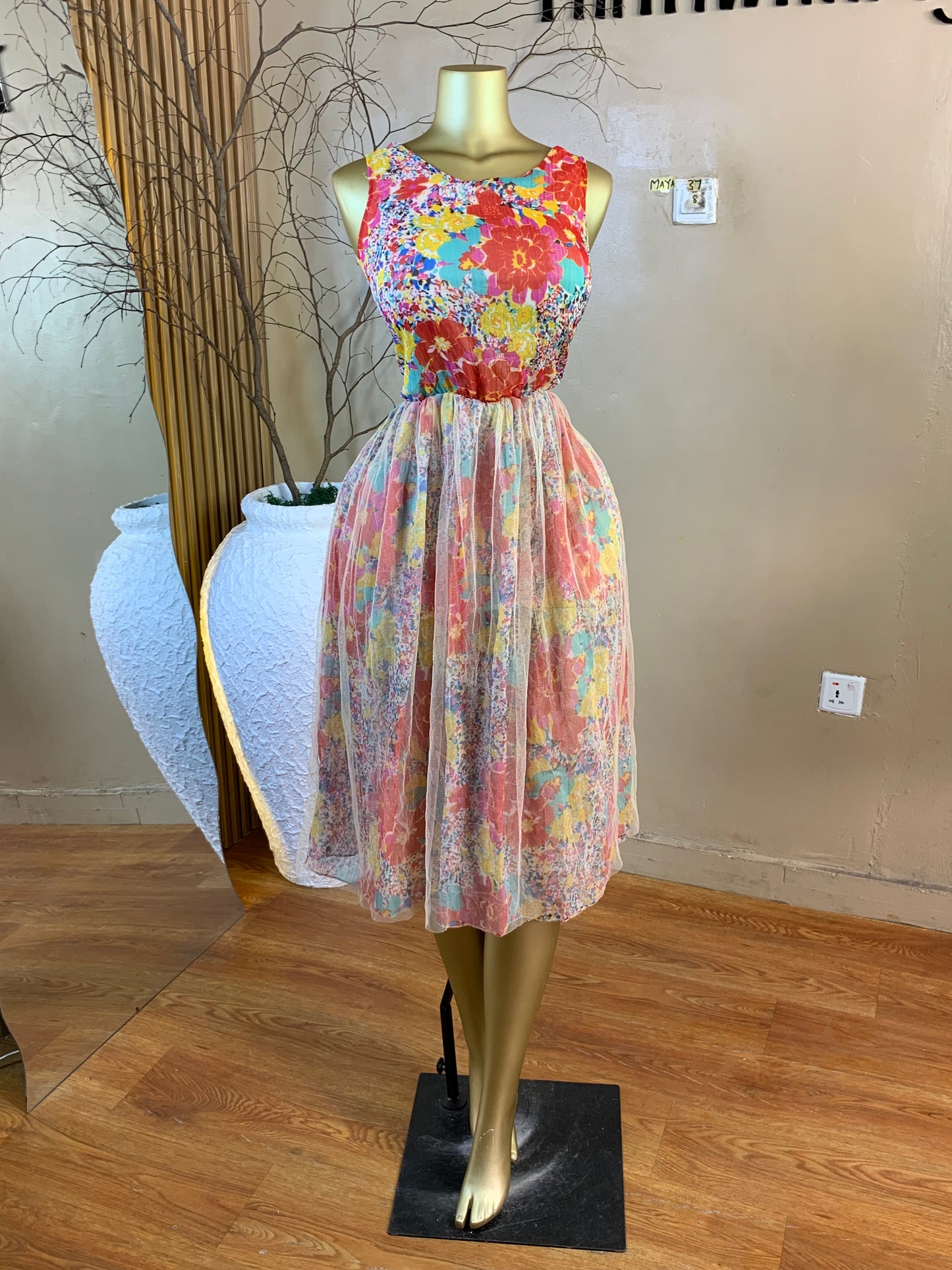 MAYA37 SIZE8 chiffon dress