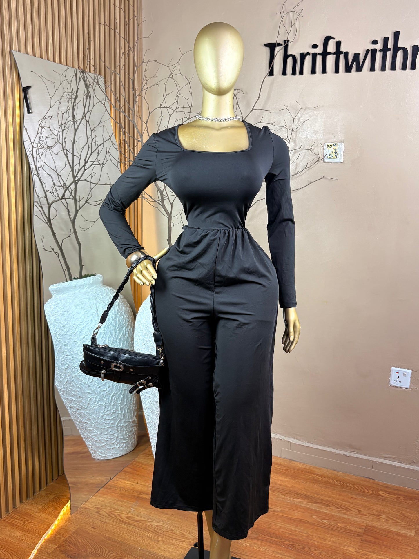 SIZE12 XO9 Length59 (black)