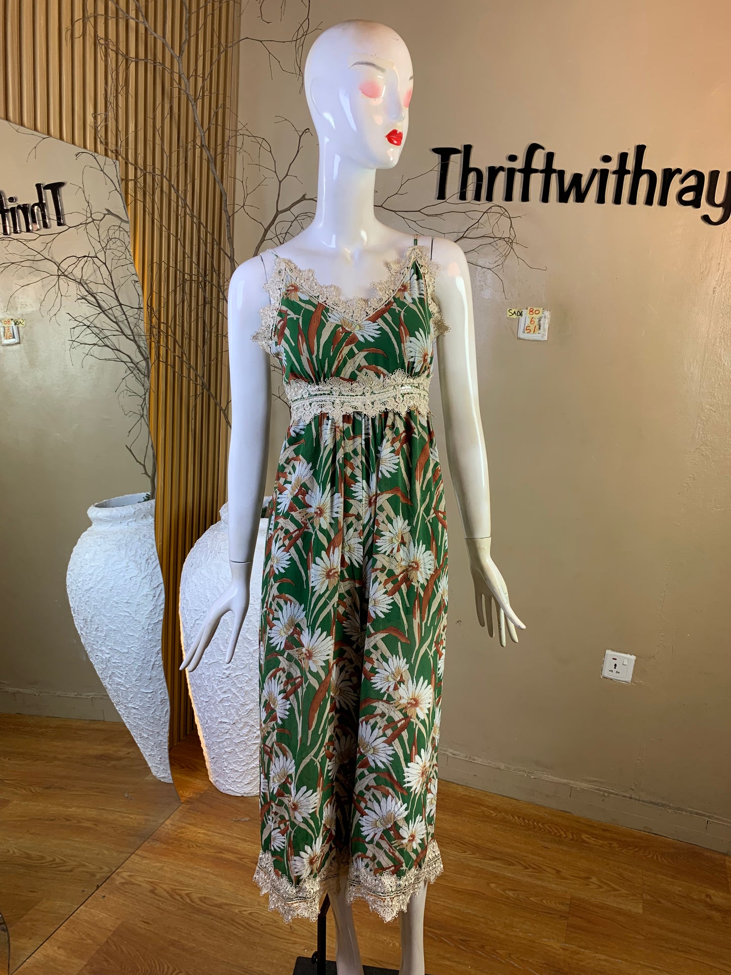 SADE80 SIZE6 Length51 jumpsuit