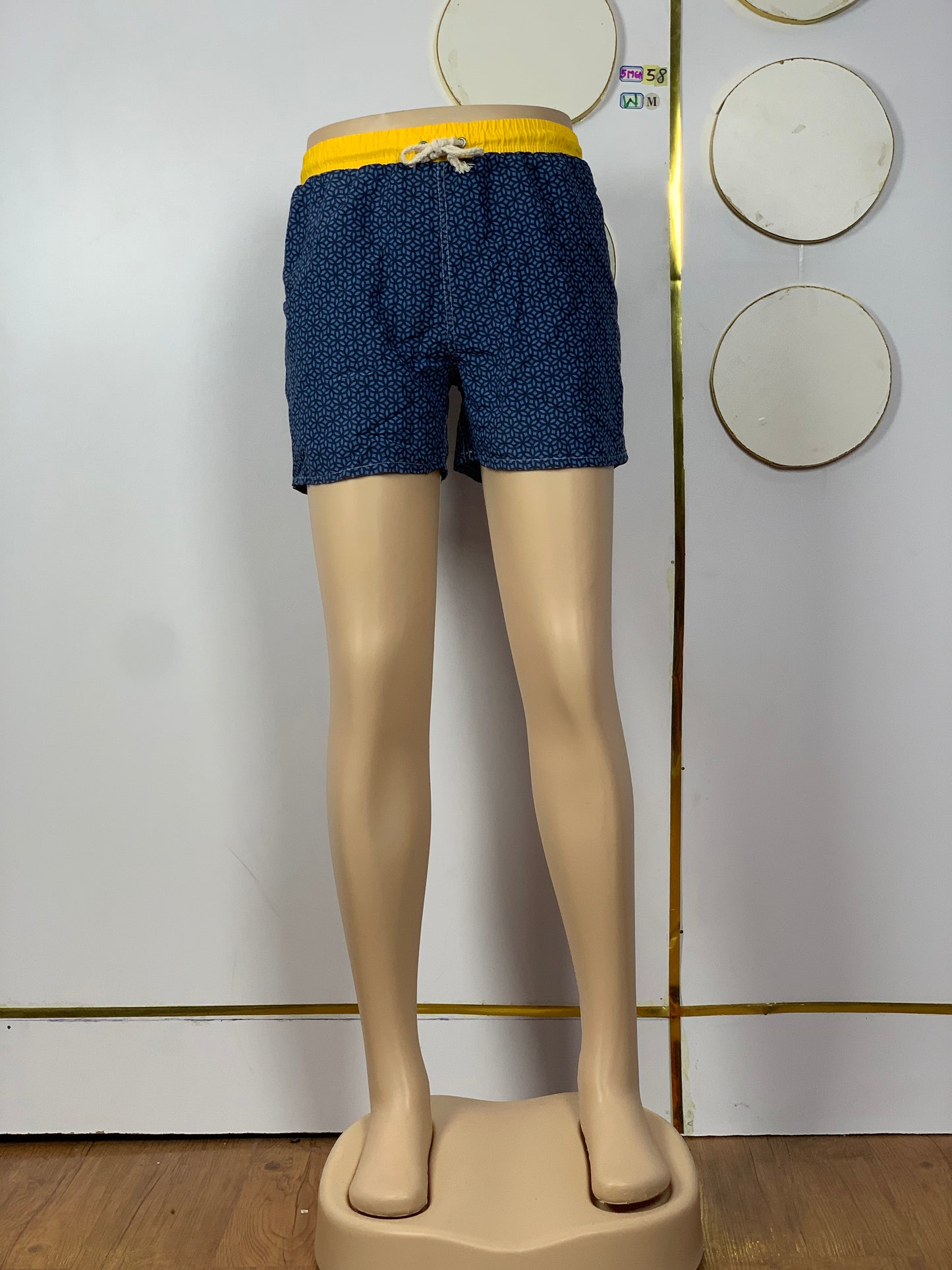 UK SIZE (MEDIUM) 5MEN58